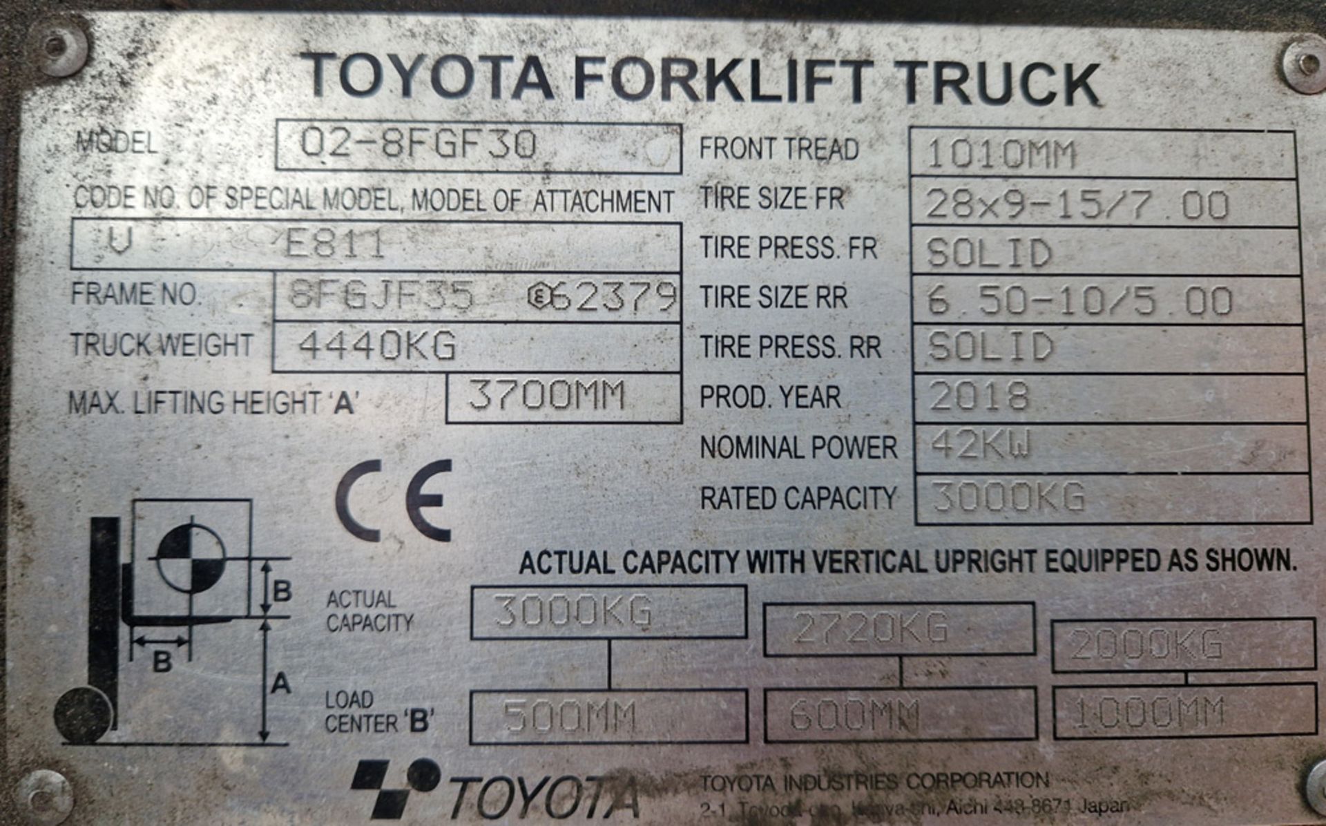 A TOYOTA Tonero 30 3000Kg capacity LPG Powered Ride-On Counter-Balance Forklift Truck, Serial No. - Image 6 of 6