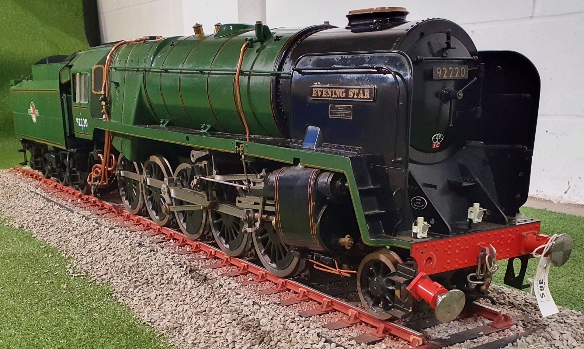 EVENING STAR (Unsteamed) - A well engineered 5 inch Gauge Model of the final Steam Locomotive to - Image 2 of 12