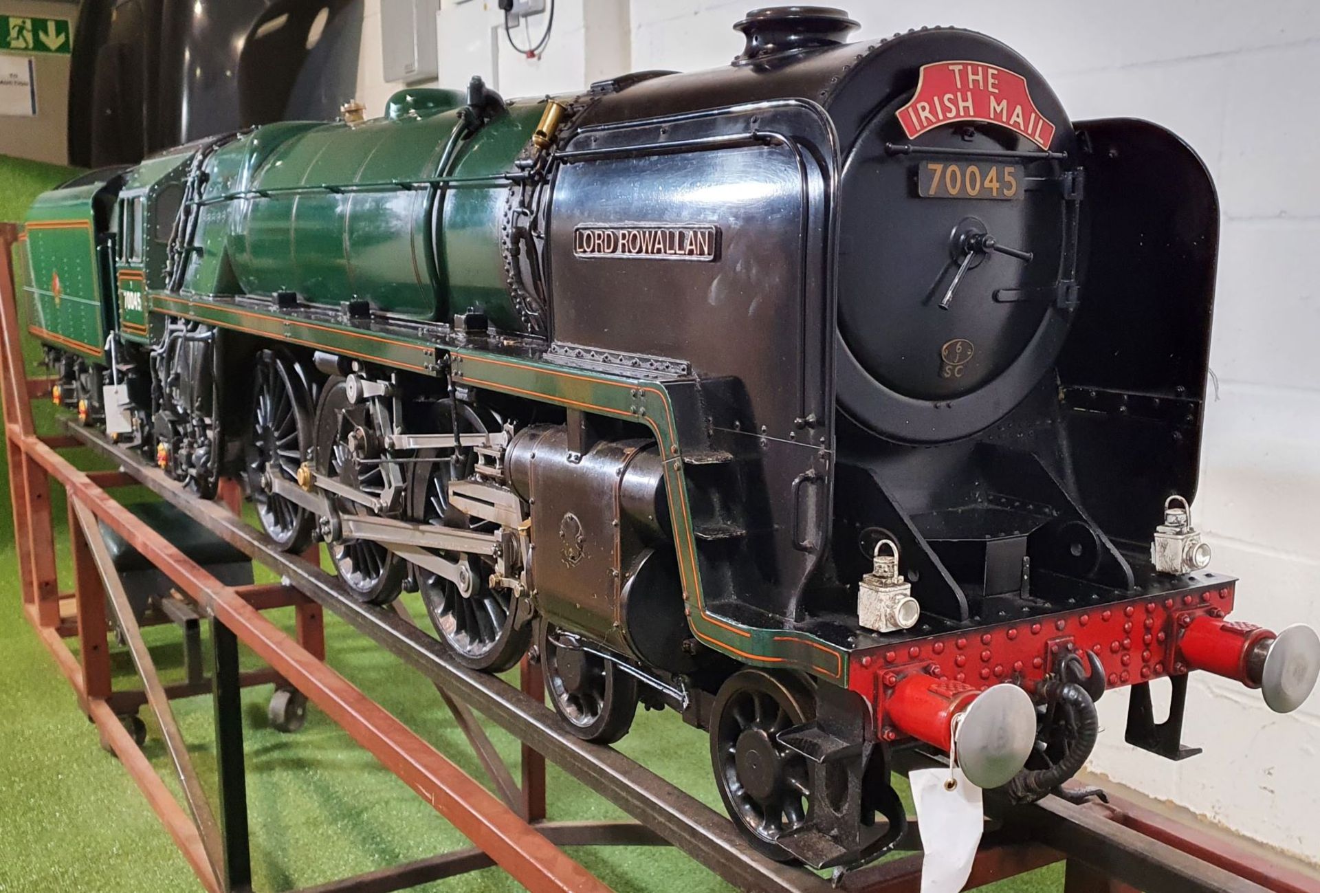 LORD ROWALLAN (Steamed) - A fine exhibition quality 7 1/4 inch Gauge Model of 4-6-2- Britannia Class