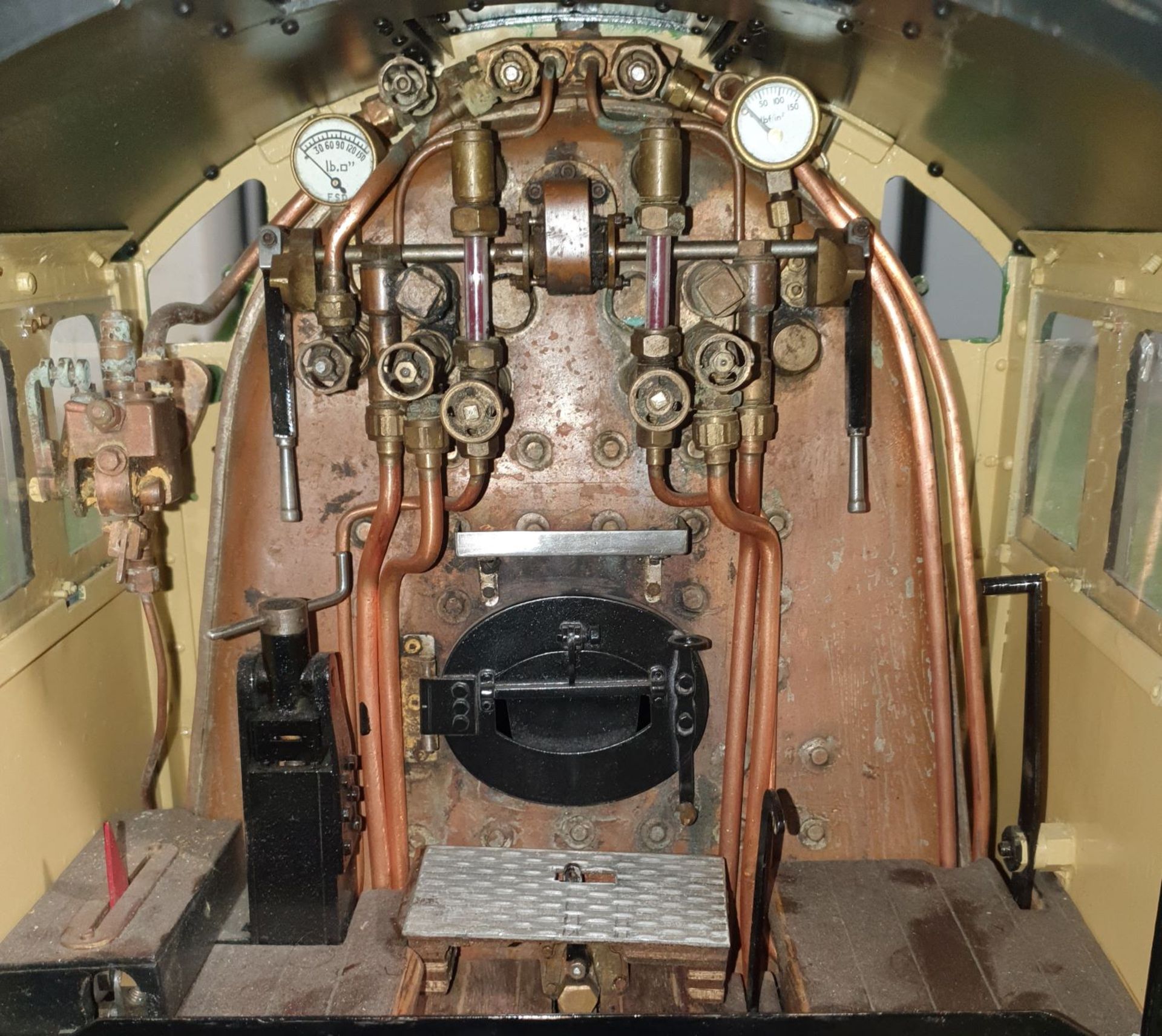 FLYING SCOTSMAN (Assumed Unsteamed) - A fine Exhibition quality 5 inch Gauge Model of the LNER - Image 7 of 9