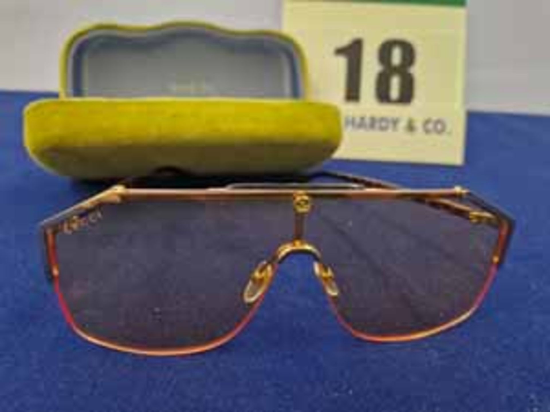 A Pair of GUCCI Visor Style Sunglasses with Narrow Gold Frame, Narrow Tortoiseshell Arms with - Image 2 of 3