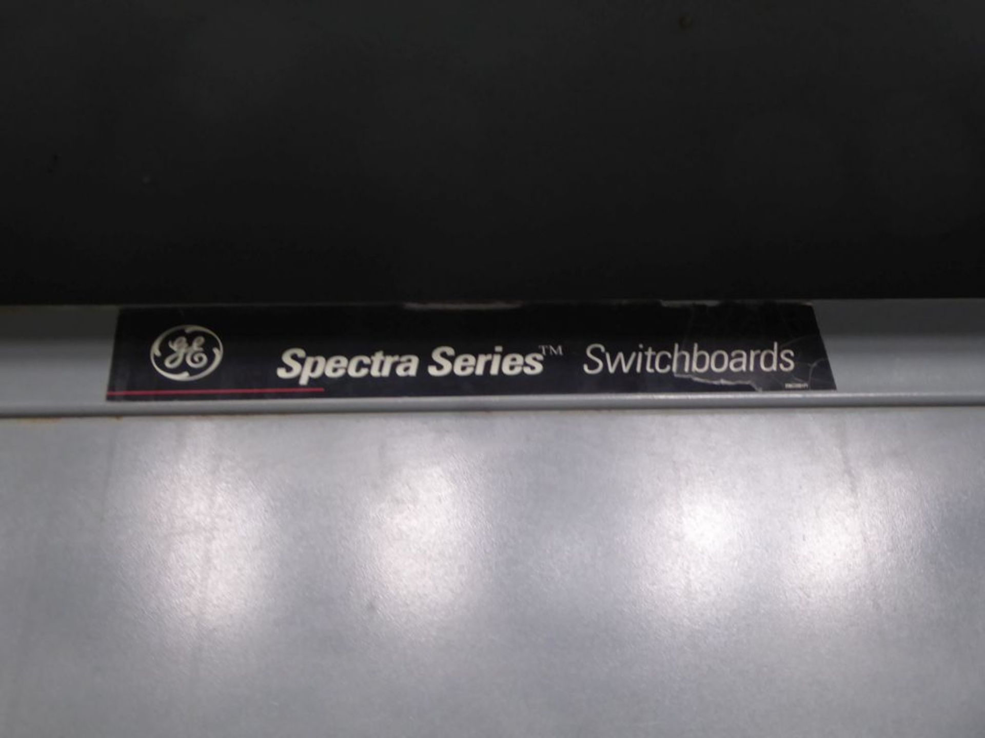 Enclosure with GE Spectra Series Panelboard - Bild 4 aus 5