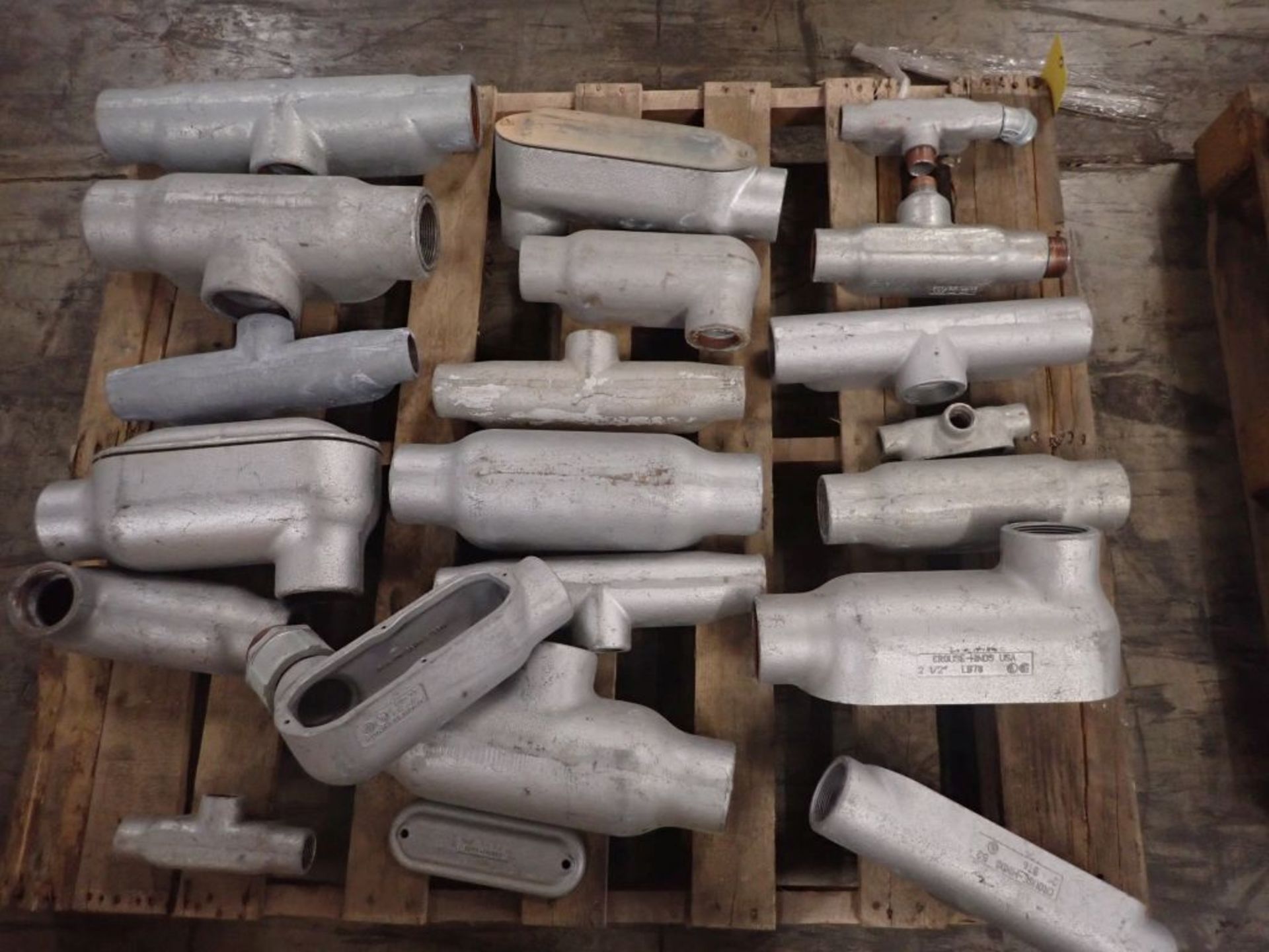 Lot of Approximately (25) Assorted Crouse Hinds Conduits - Image 3 of 9