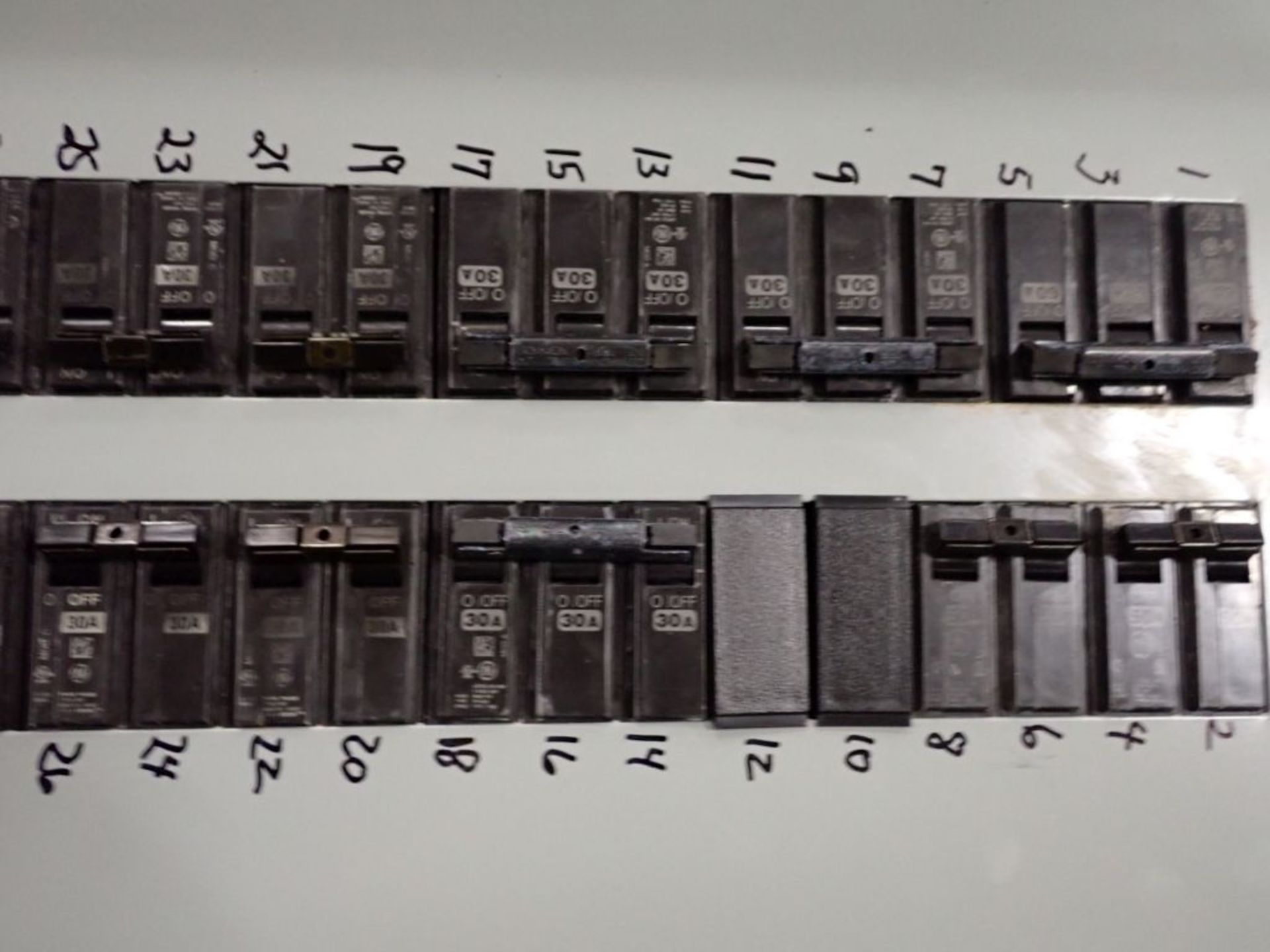 GE A-Series II Panelboard - Image 9 of 10