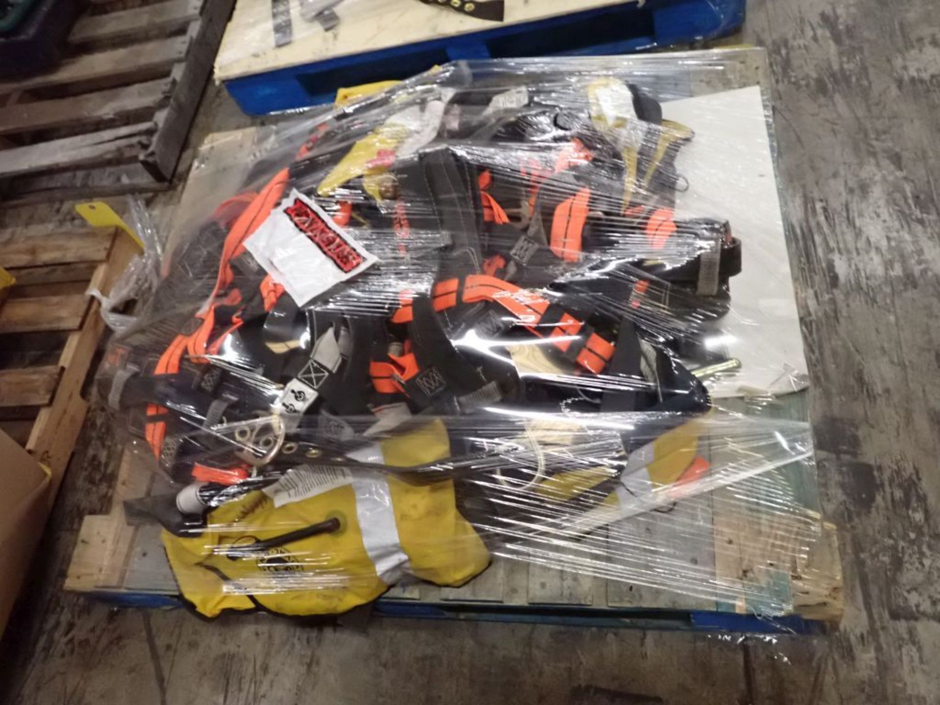 Lot of Assorted Safety Flotation Harnesses - Image 3 of 9