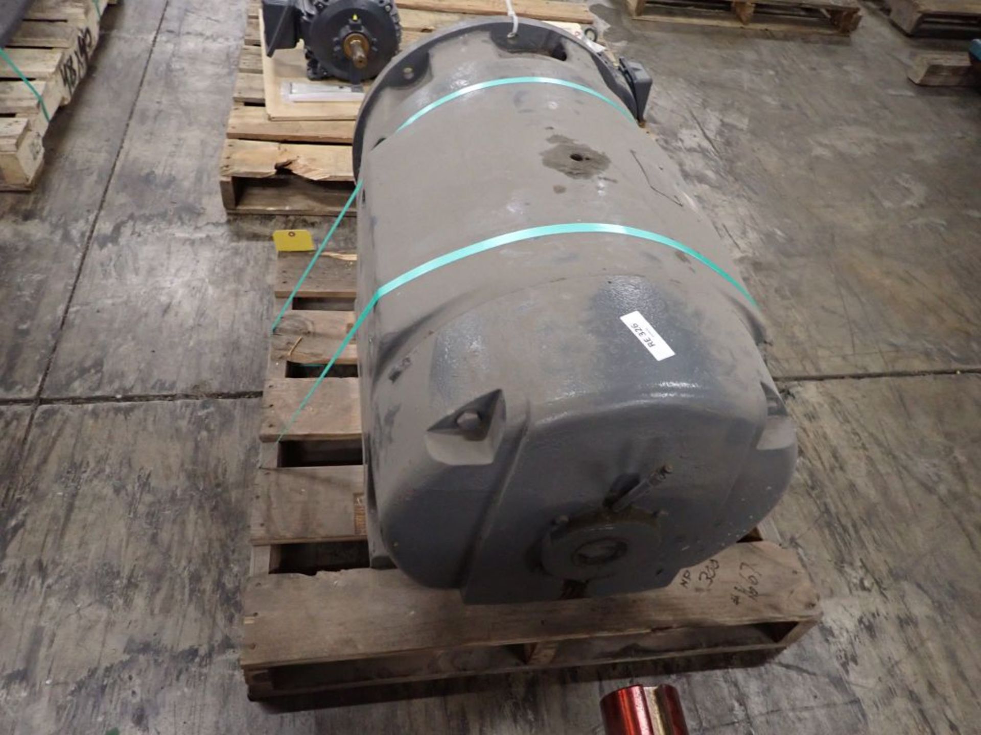 GE 300 HP Induction Motor - Image 2 of 6