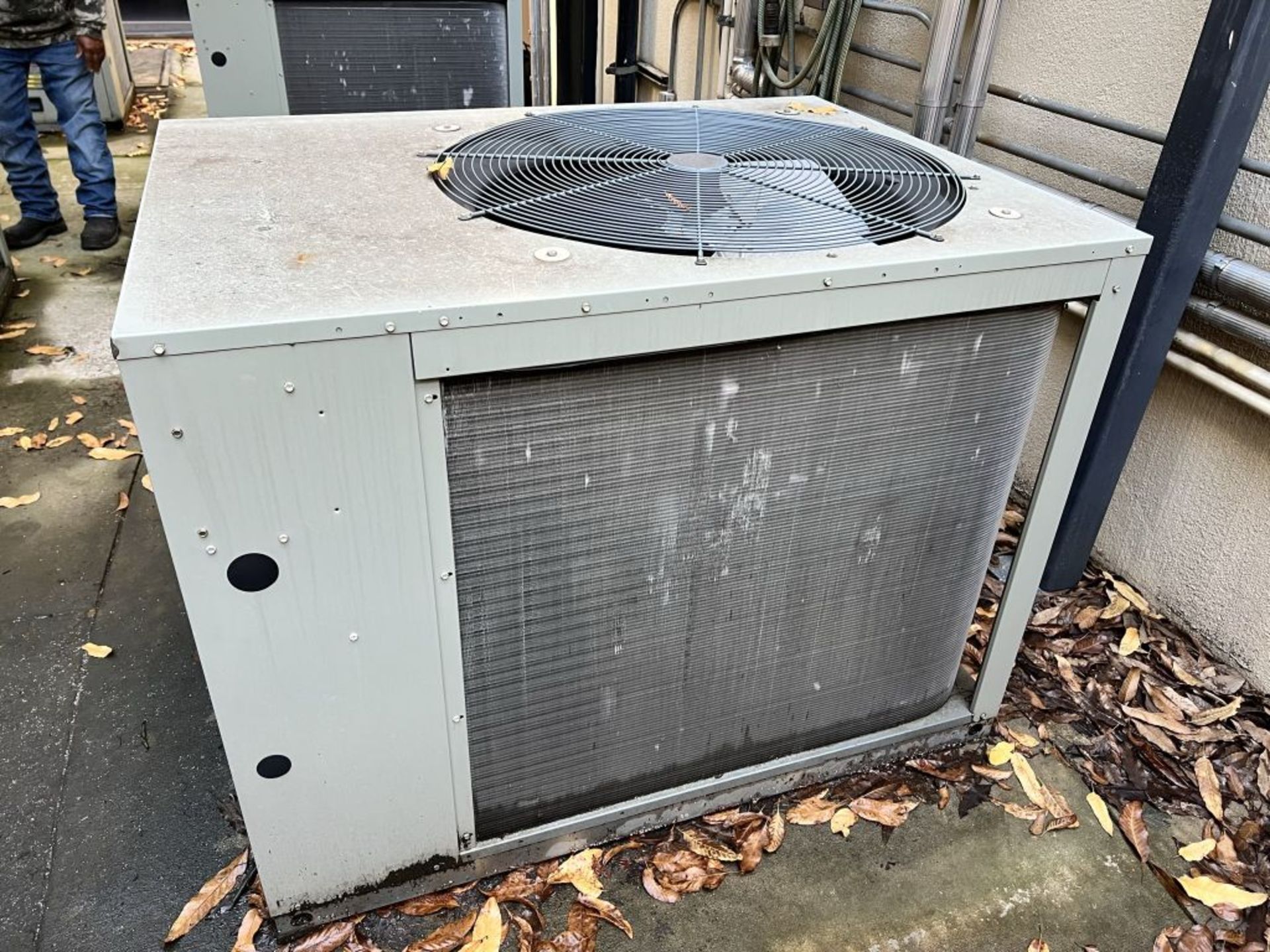 Charlotte, NC - 2014 Trane Air Conditioning Unit - Image 2 of 4