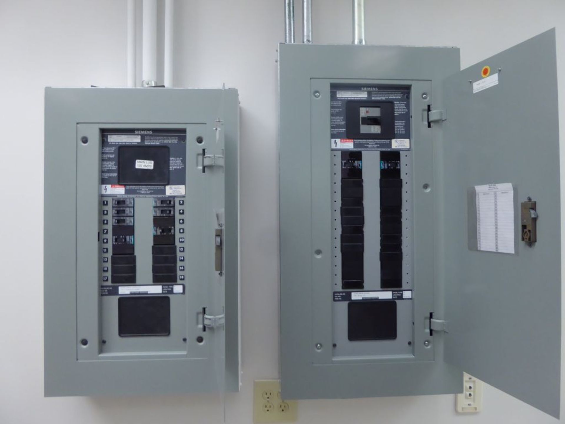 Spartanburg, SC - Lot of (2) Siemens Panels - Image 2 of 10