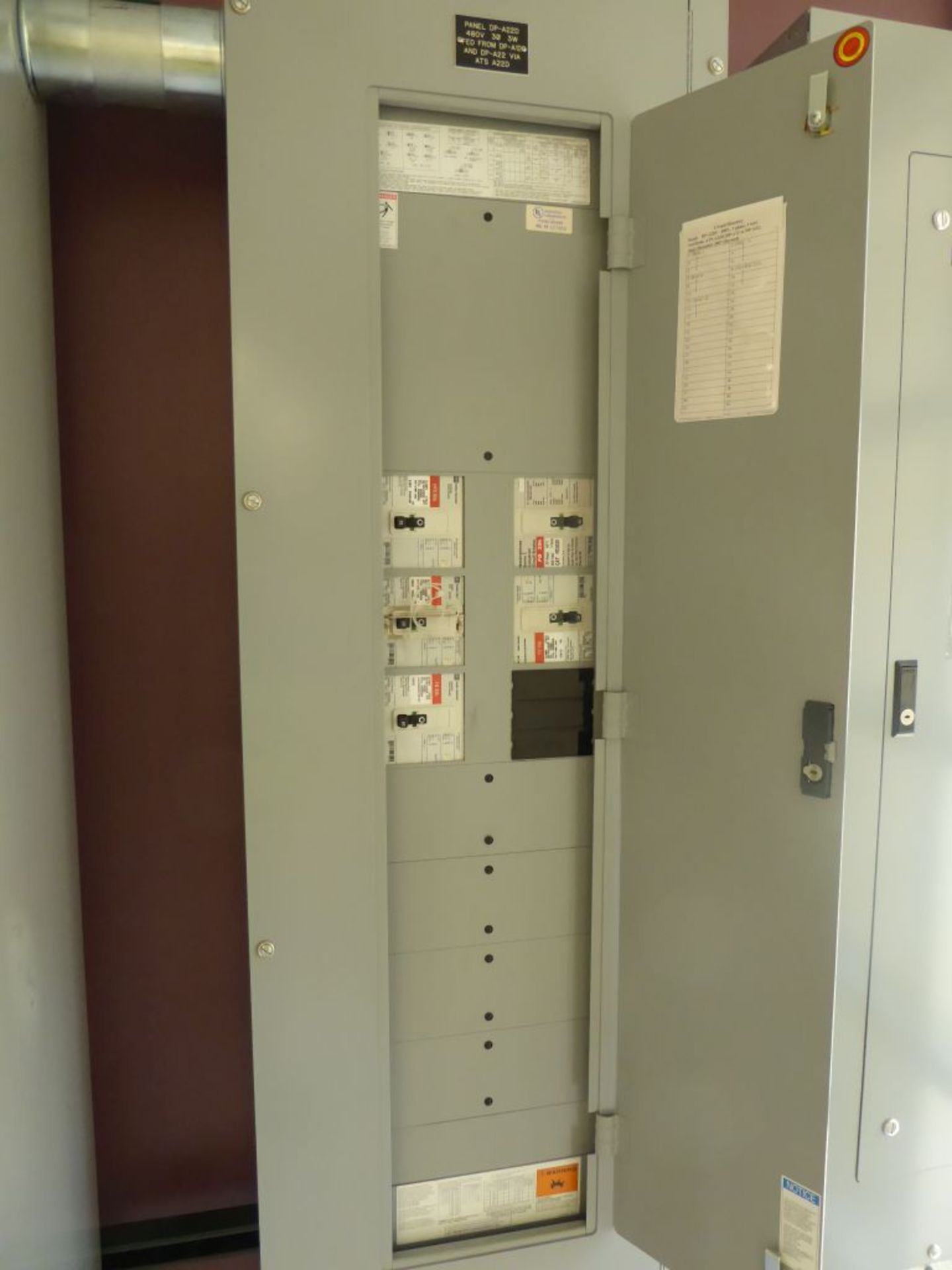 Spartanburg, SC - Panelboard w/Cutler Hammer Circuit Breakers - Image 2 of 5