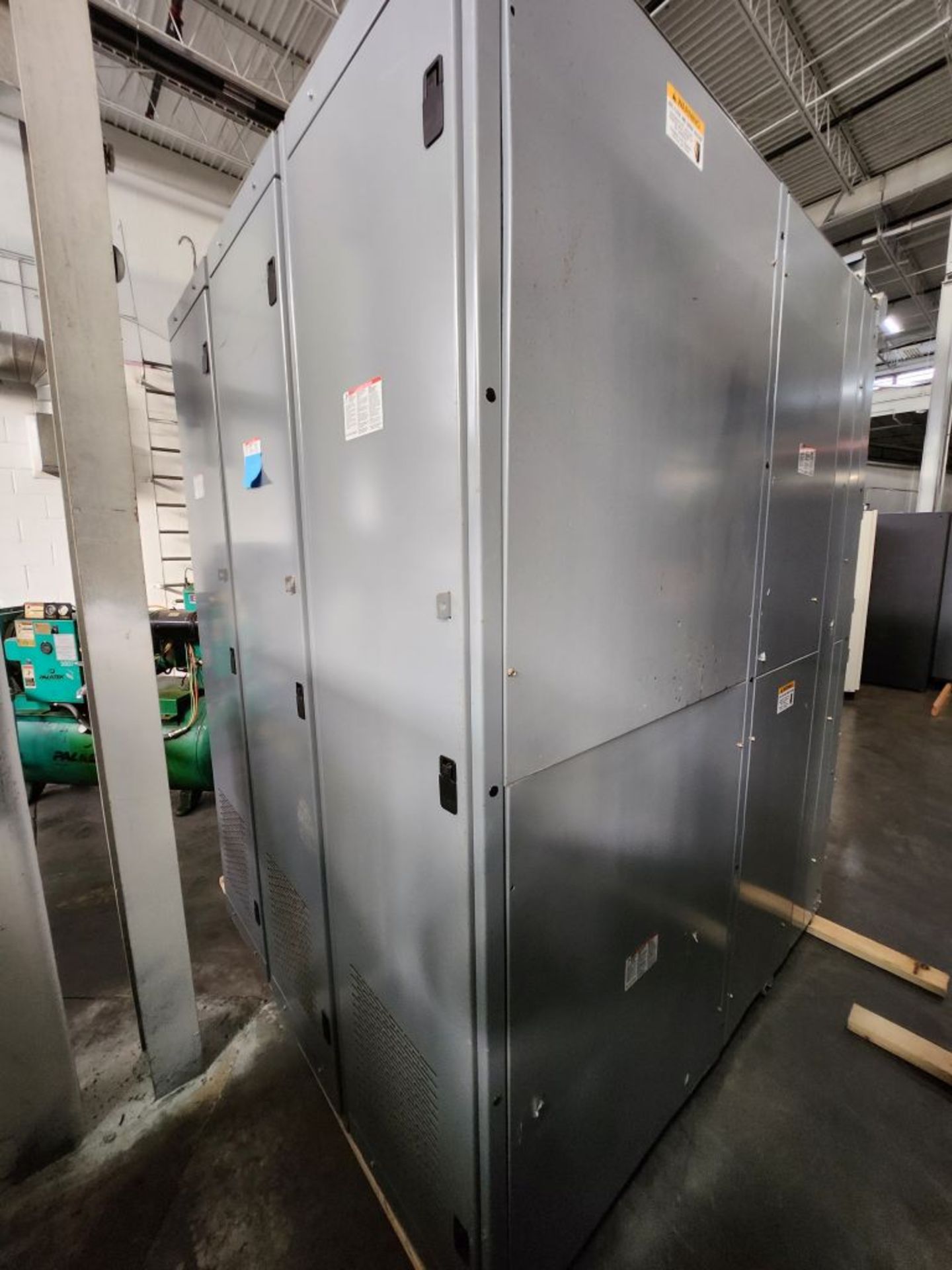 Minneapolis, MN - Square D QED-6 Power Style 2000A Switchgear - Image 3 of 39