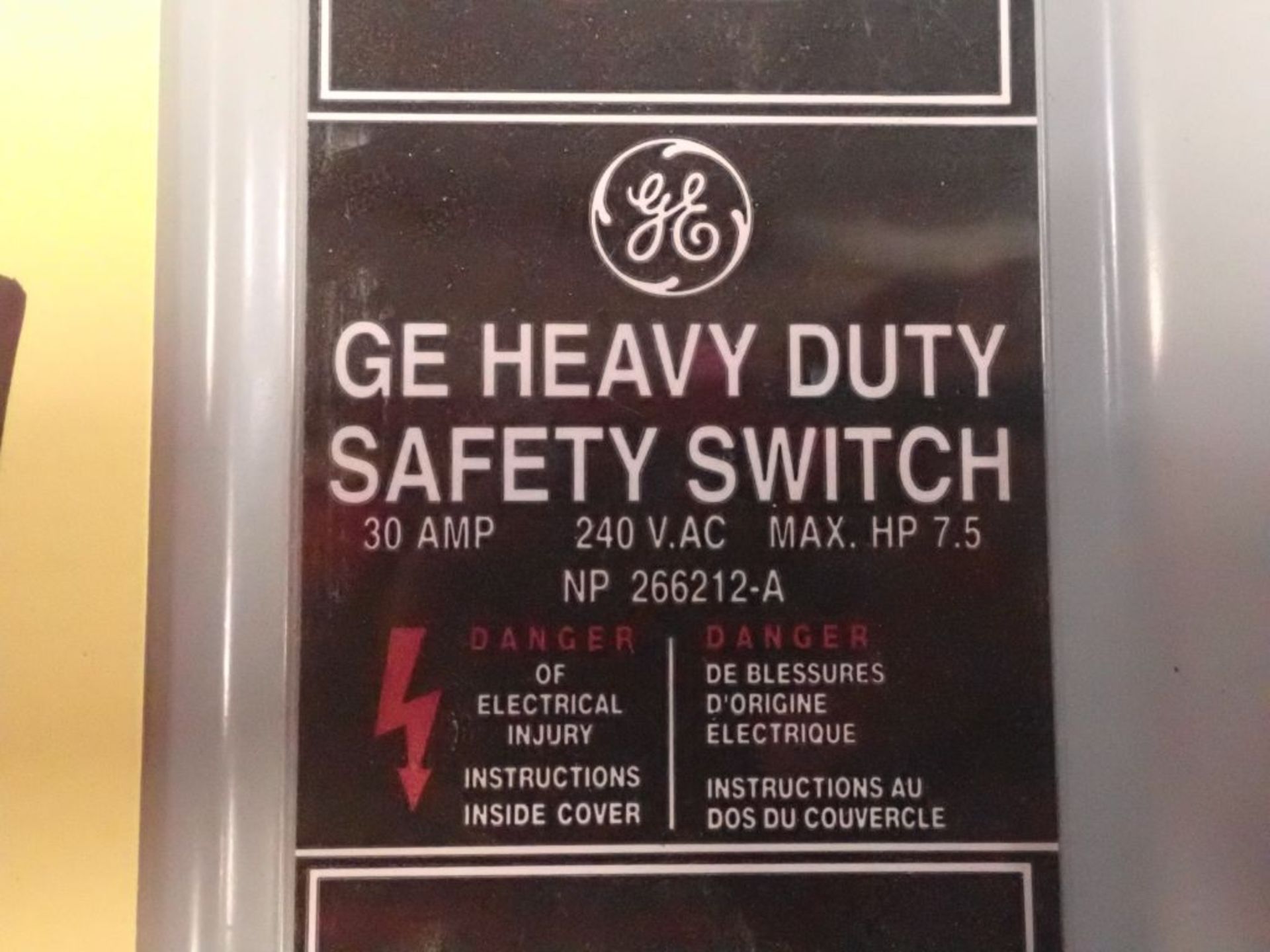 Spartanburg, SC - Lot of (2) General Electric Heavy Duty Safety Switches - Image 9 of 12