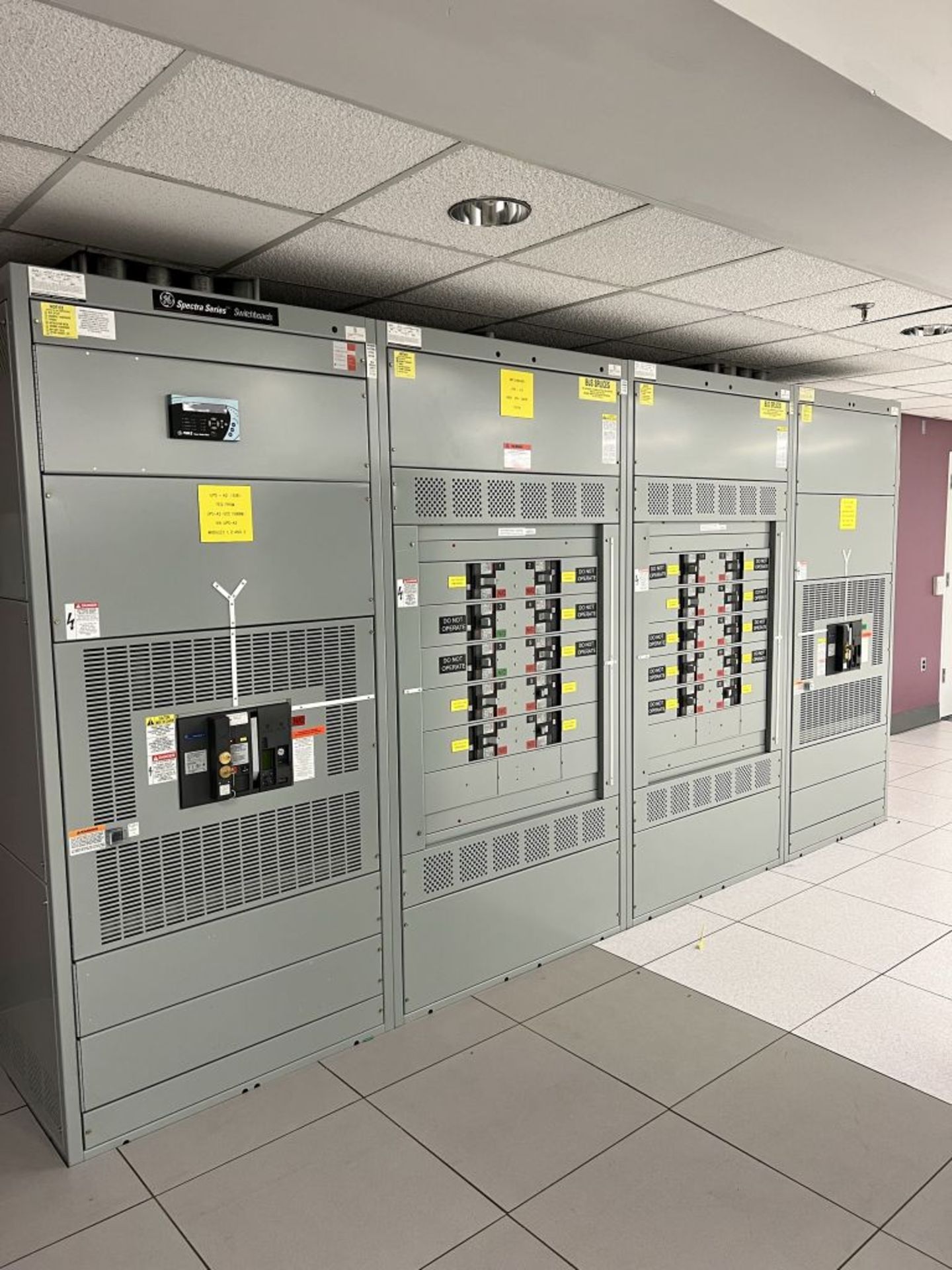 Charlotte, NC - GE 3000A Spectra Series Switchboard