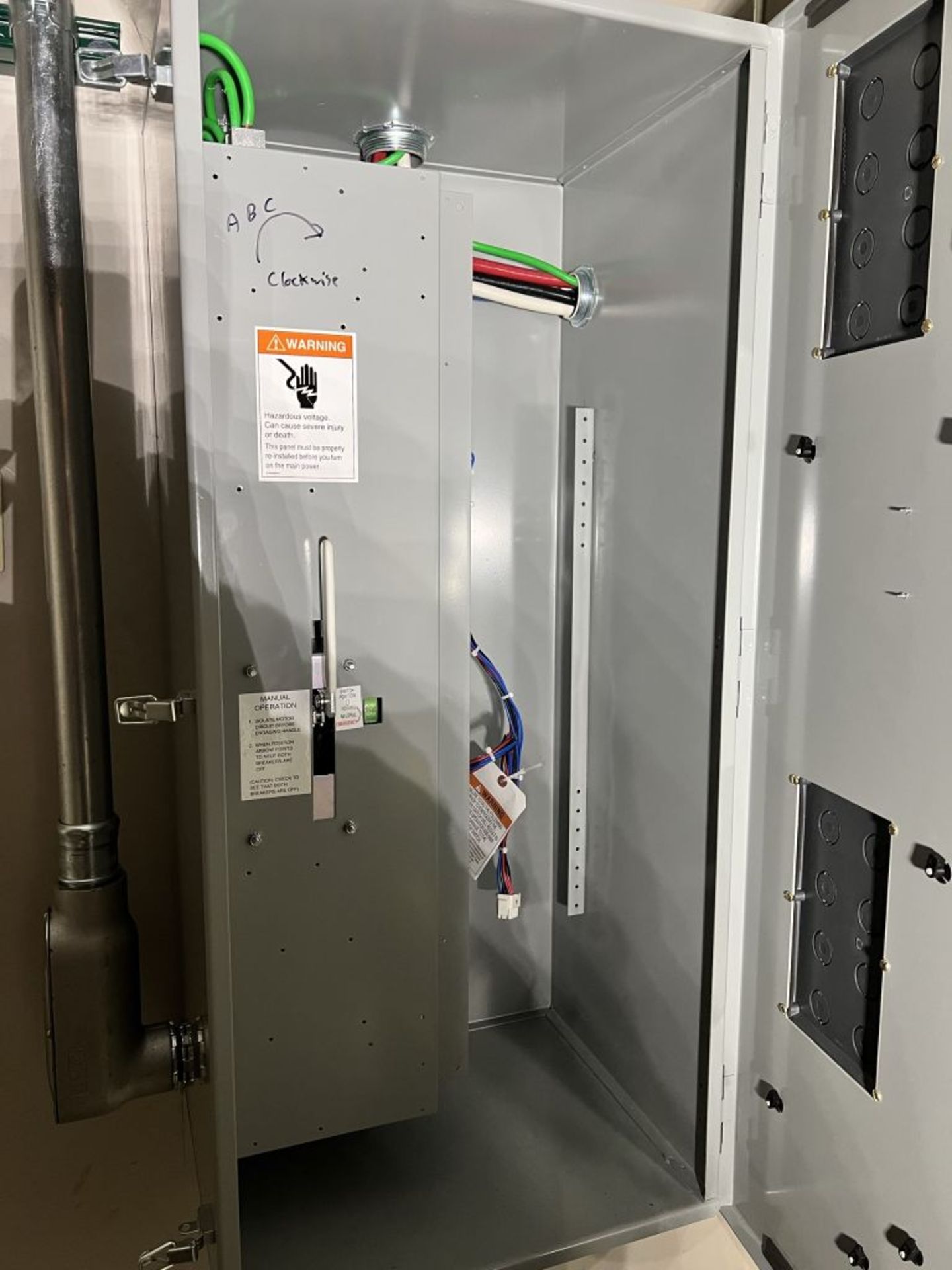 Spartanburg, SC - Eaton Transfer Switch - Image 4 of 6