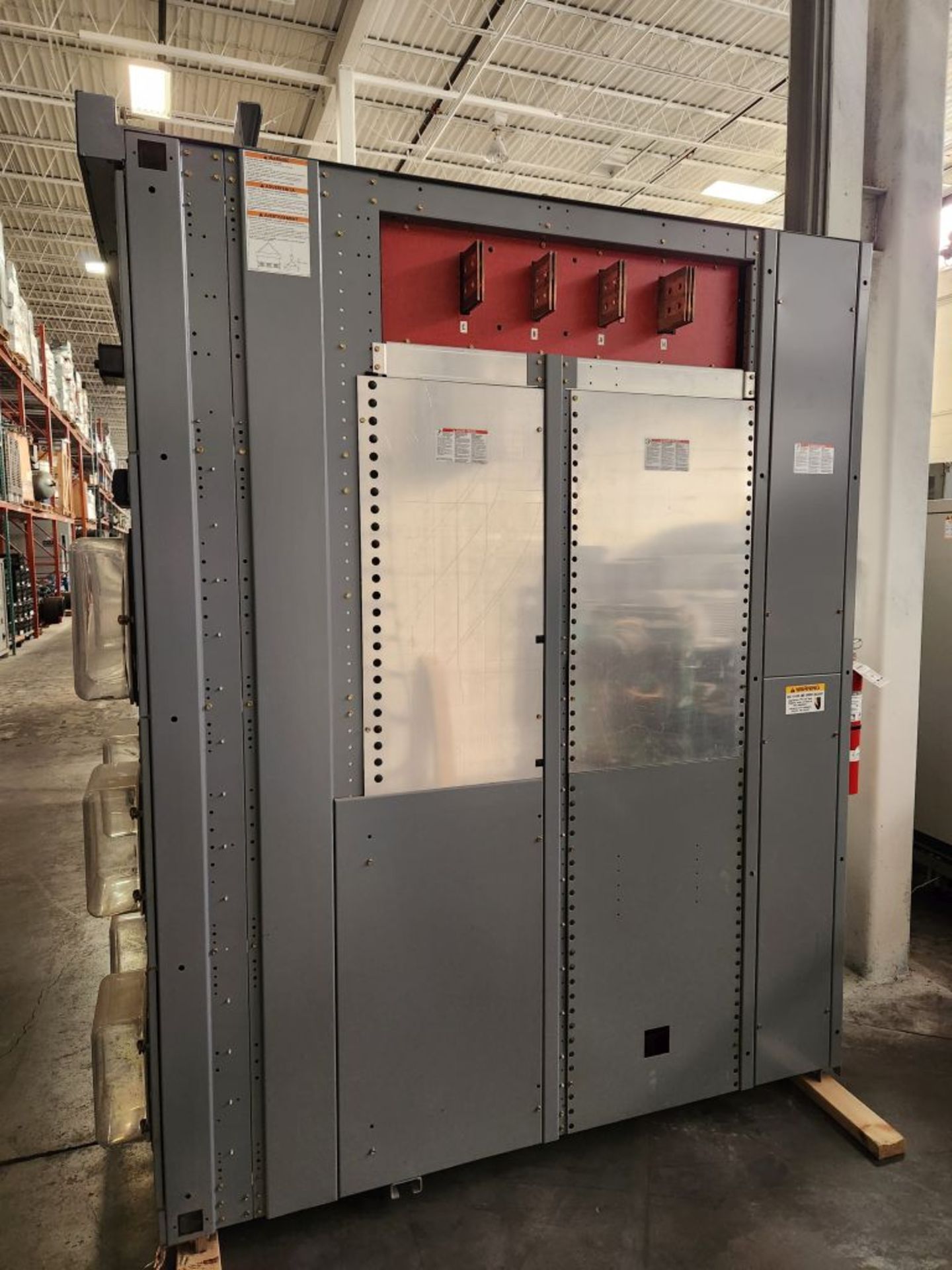 Minneapolis, MN - Square D QED-6 Power Style 2000A Switchgear - Image 4 of 39