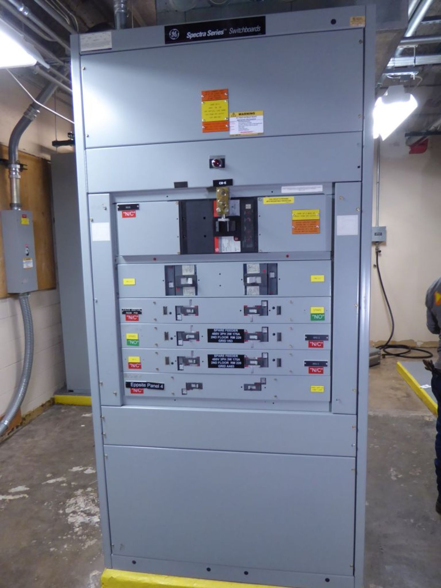 Charlotte, NC - GE 1200A Spectra Series Switchboard