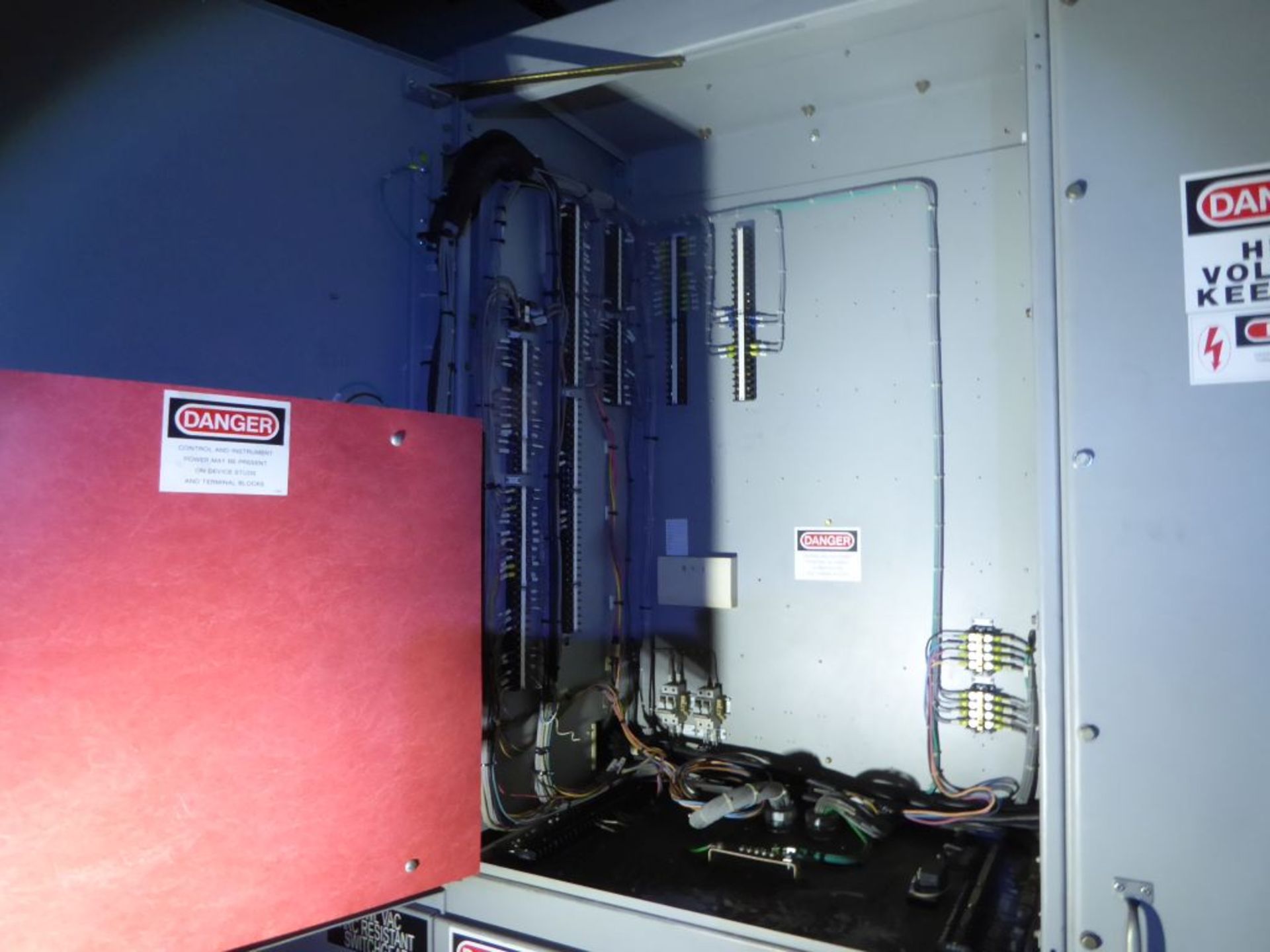 Powell 3000A Arc Resistant MV Metal Clad Switchgear - Image 35 of 68