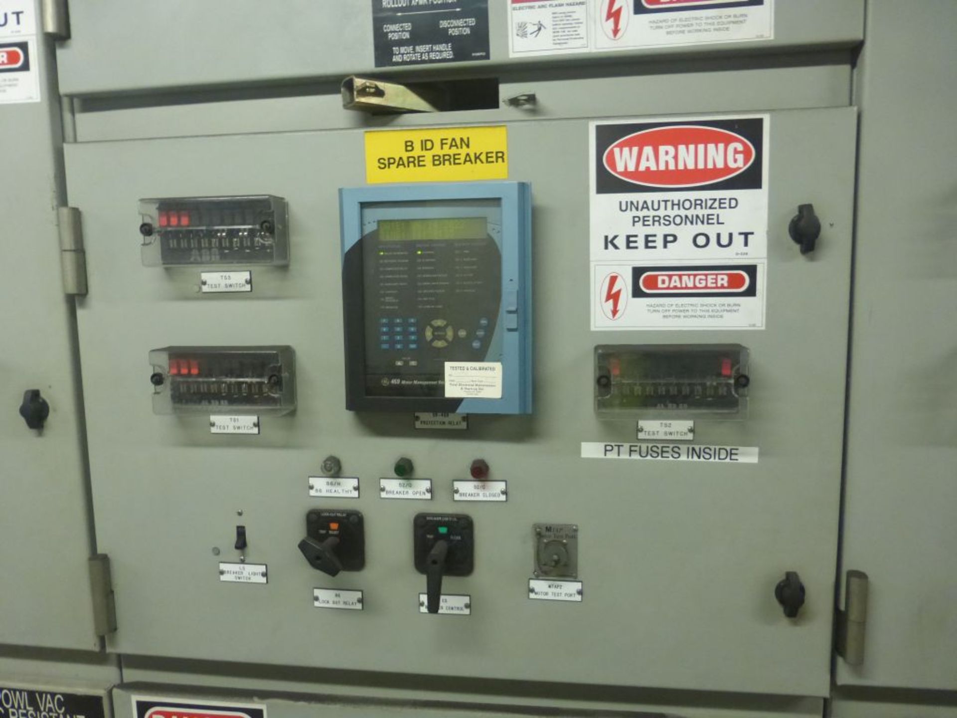 Powell 3000A Arc Resistant MV Metal Clad Switchgear - Image 16 of 68
