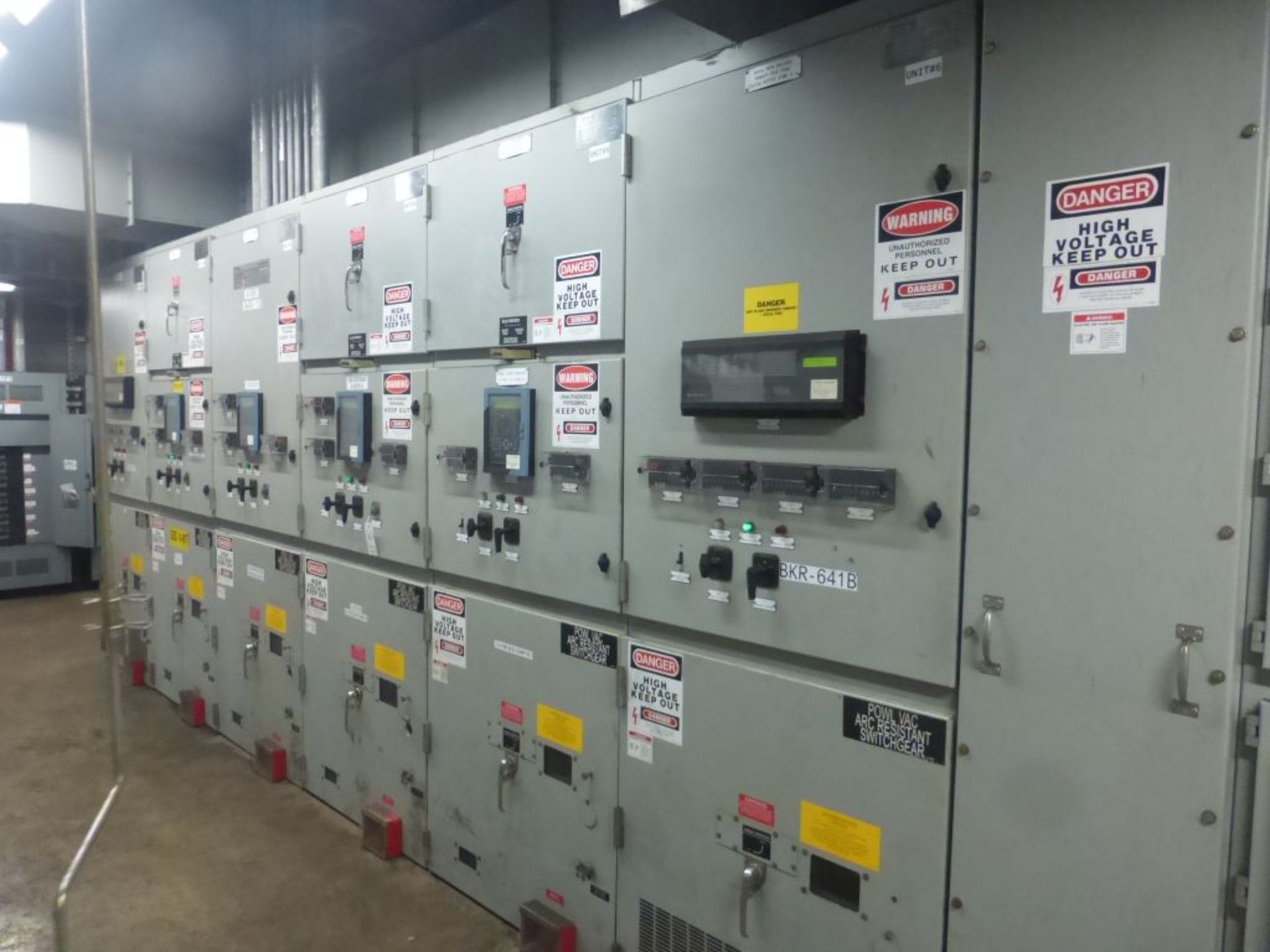 Powell 3000A Arc Resistant MV Metal Clad Switchgear