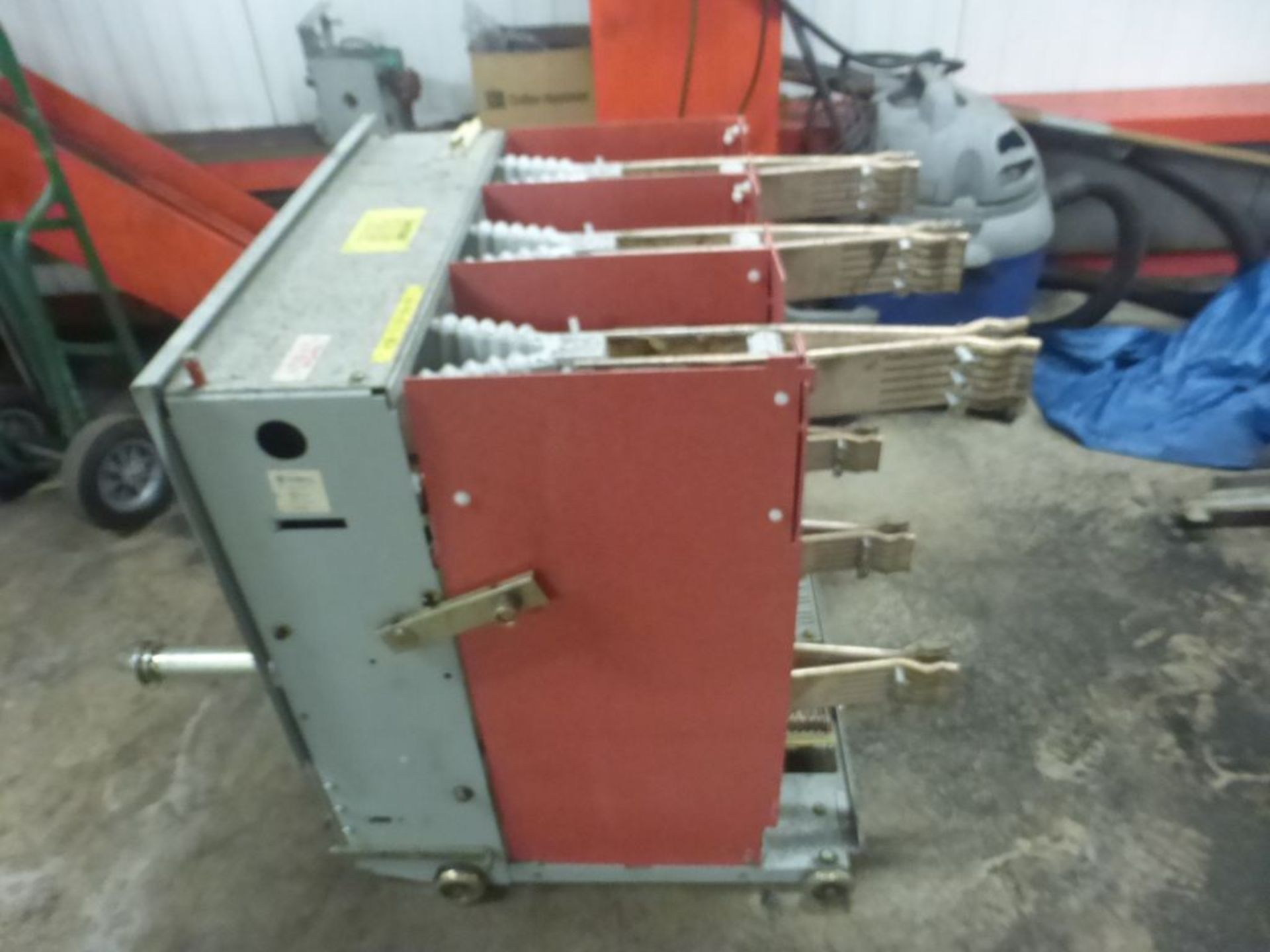 Powell 3000A Arc Resistant MV Metal Clad Switchgear - Image 65 of 68