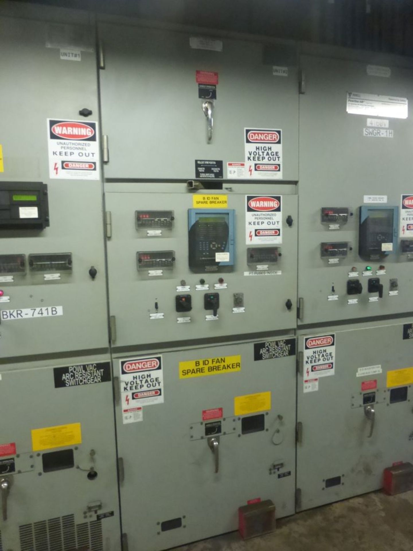 Powell 3000A Arc Resistant MV Metal Clad Switchgear - Image 11 of 68