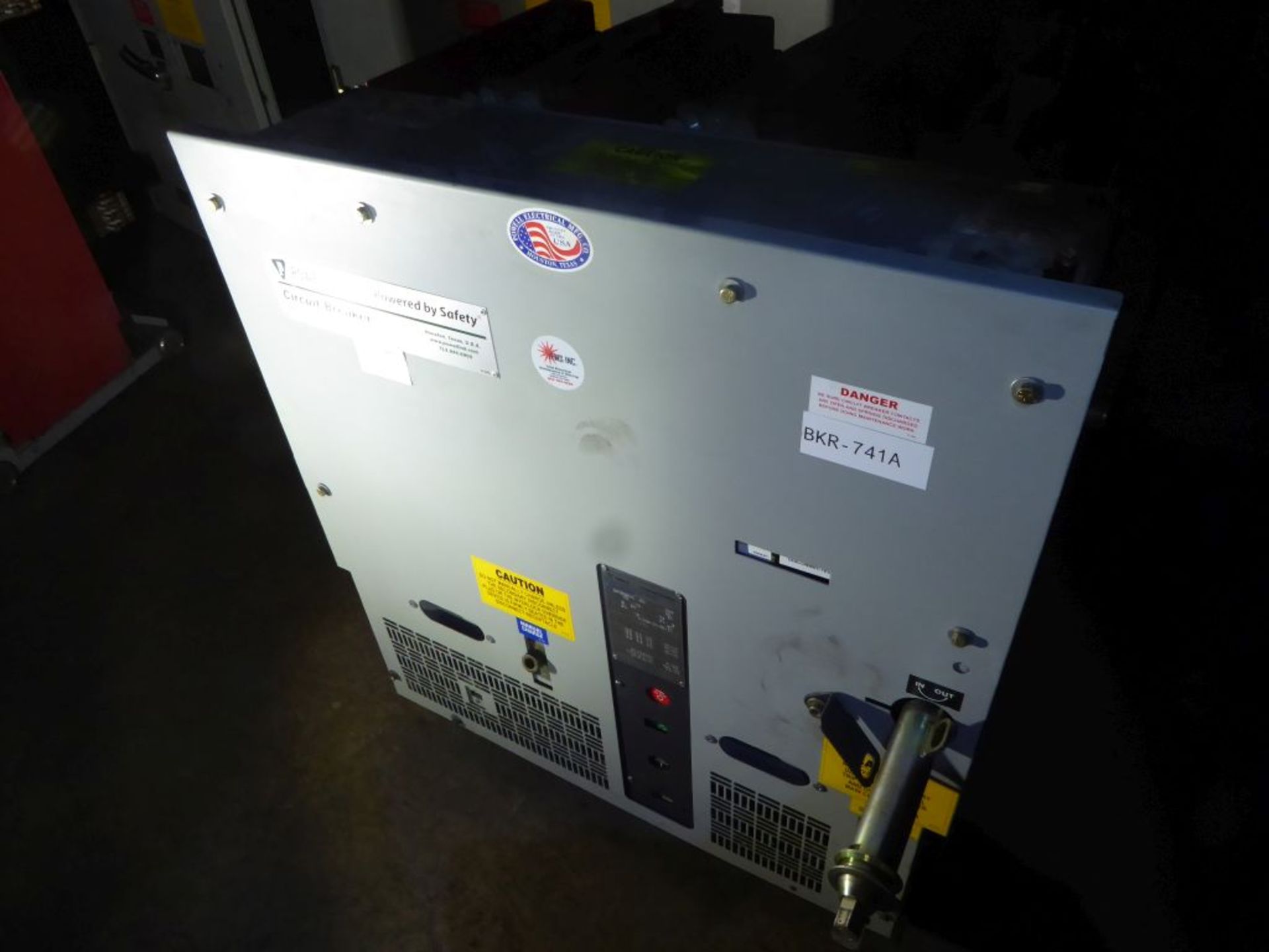 Powell 3000A Arc Resistant MV Metal Clad Switchgear - Image 39 of 68