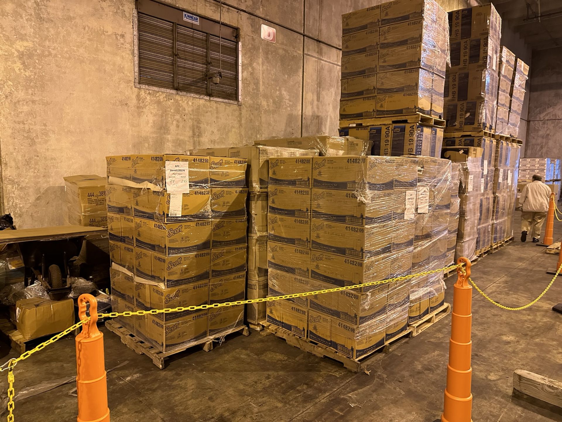 Lot of (96) Cases of Scott Roll Towels - Image 2 of 3