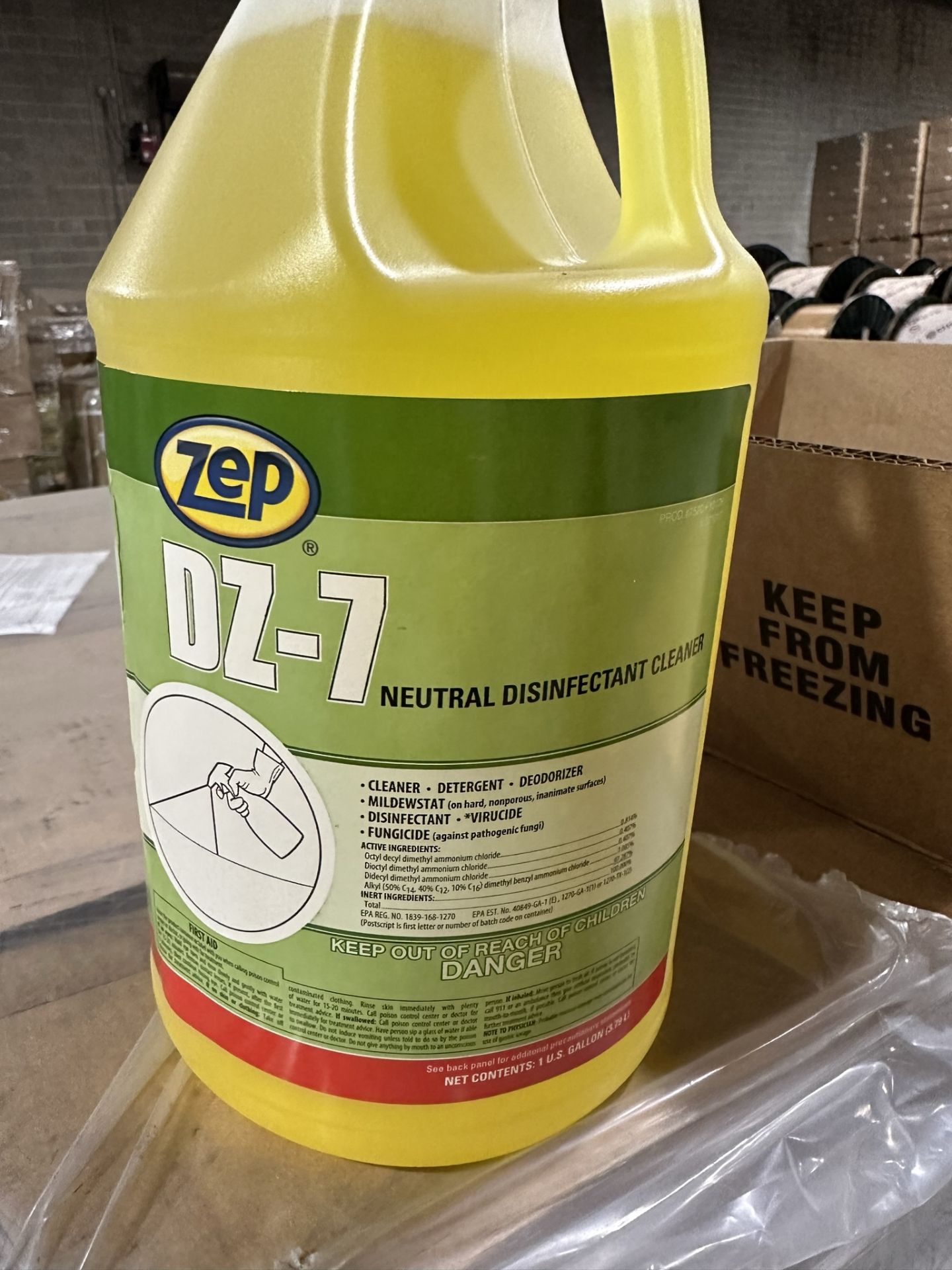 Lot of (55) Cases of Zep DZ-7 Neuteral DIsinfectant Cleaner