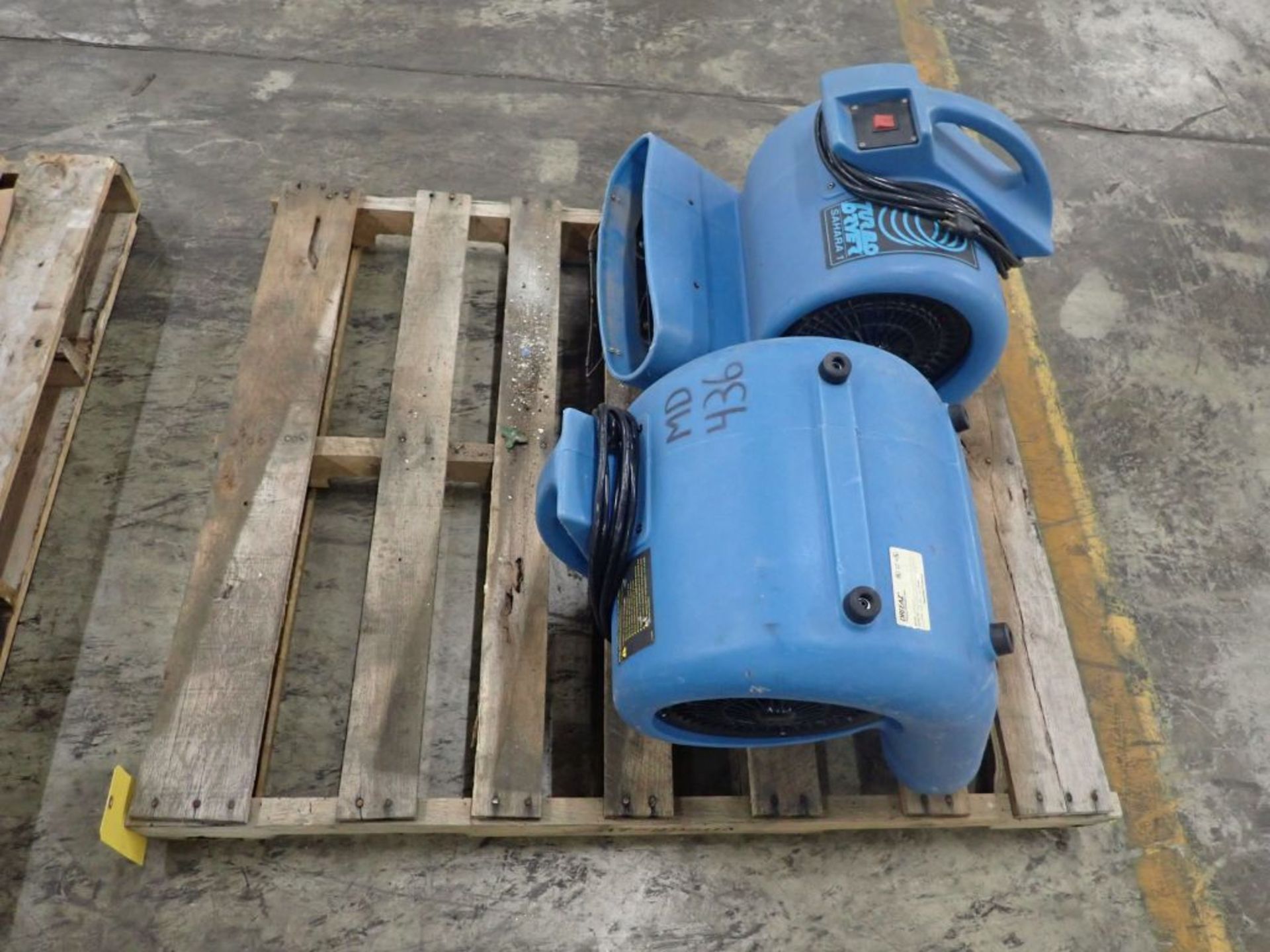 Lot of (2) Drieaze Turbo Dryers - Image 2 of 13