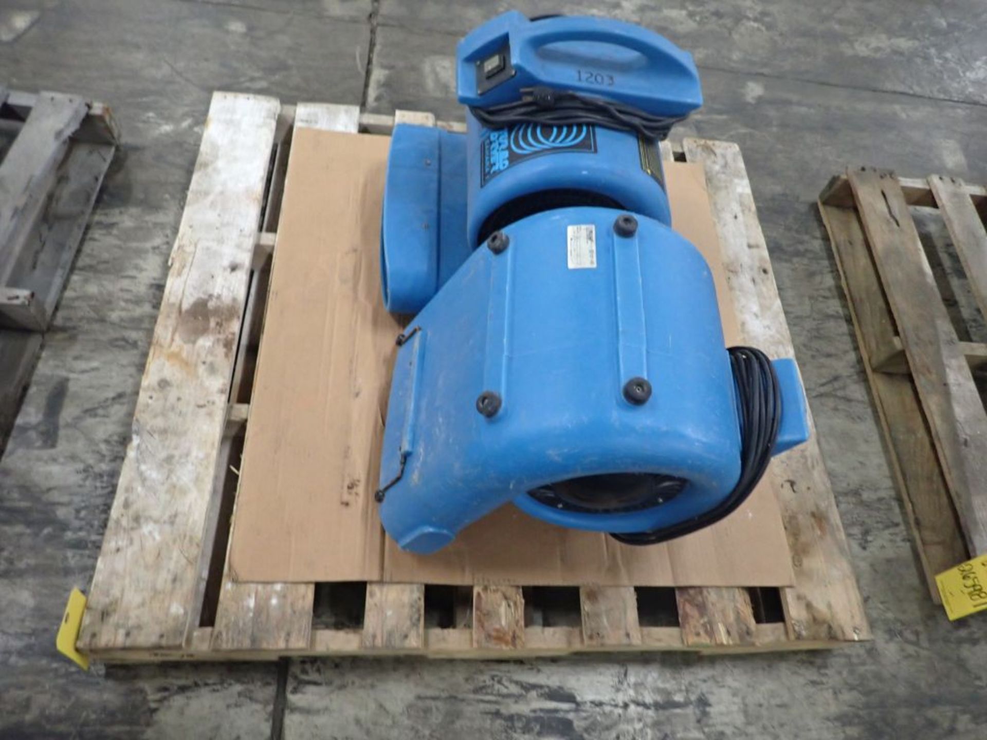 Lot of (2) Drieaze Turbo Dryers - Image 2 of 12