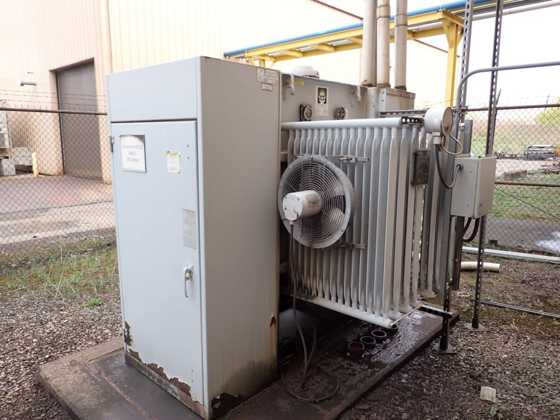 Sunbelt Pad Mounted 1500 KVA Transformer - Image 2 of 7