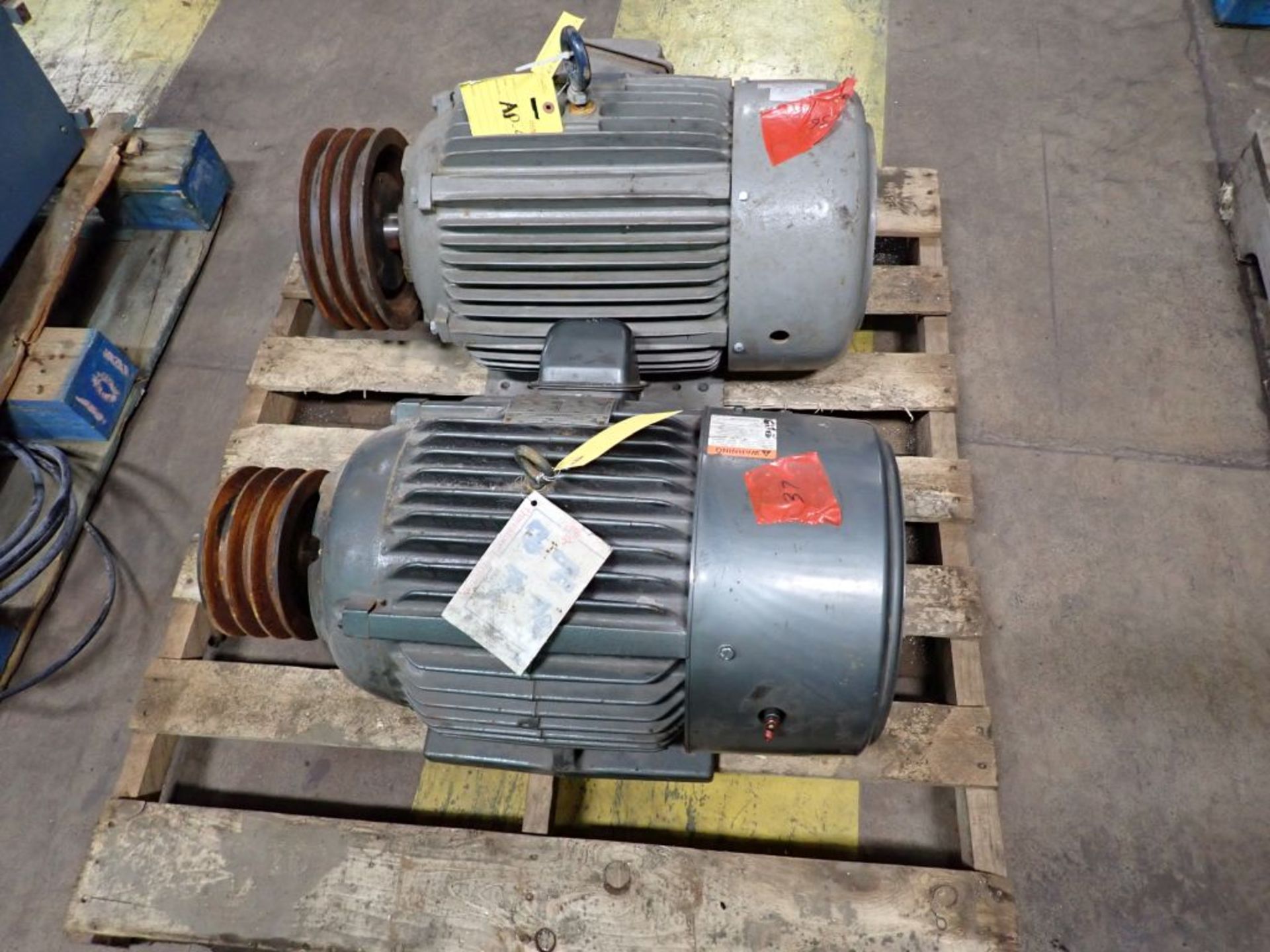 Lot of (2) 20 HP Motors - Image 2 of 7