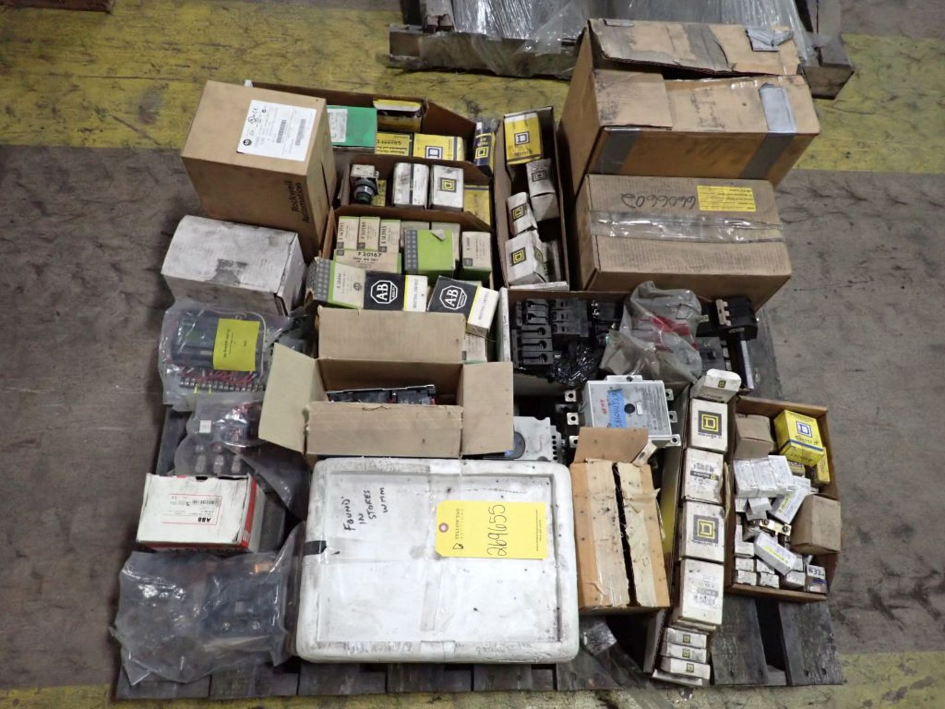 Lot of Assorted PLC Components