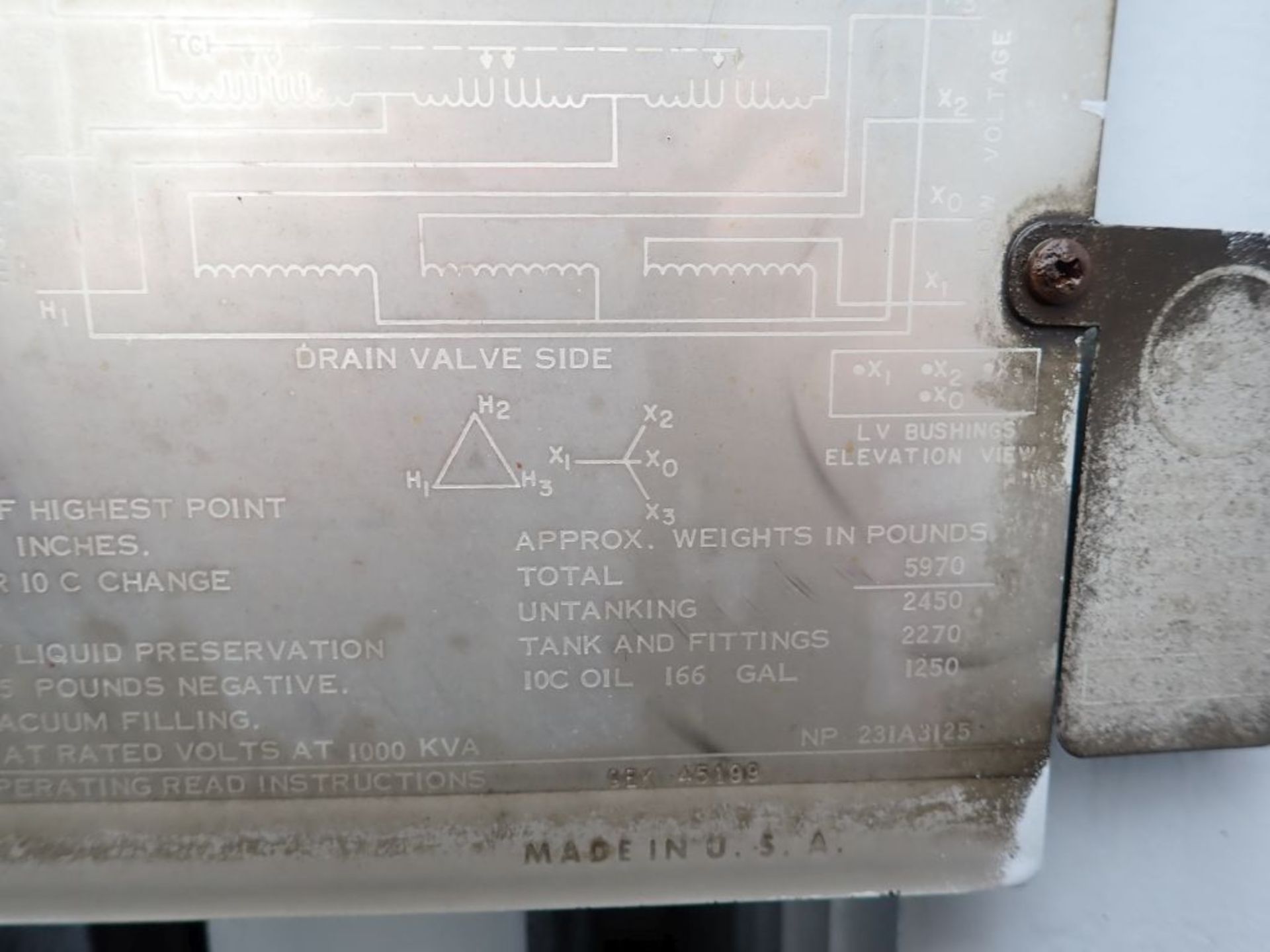 GE 1000/1120/1288 KVA Padmount Transformer w/Switchgear - Image 11 of 46