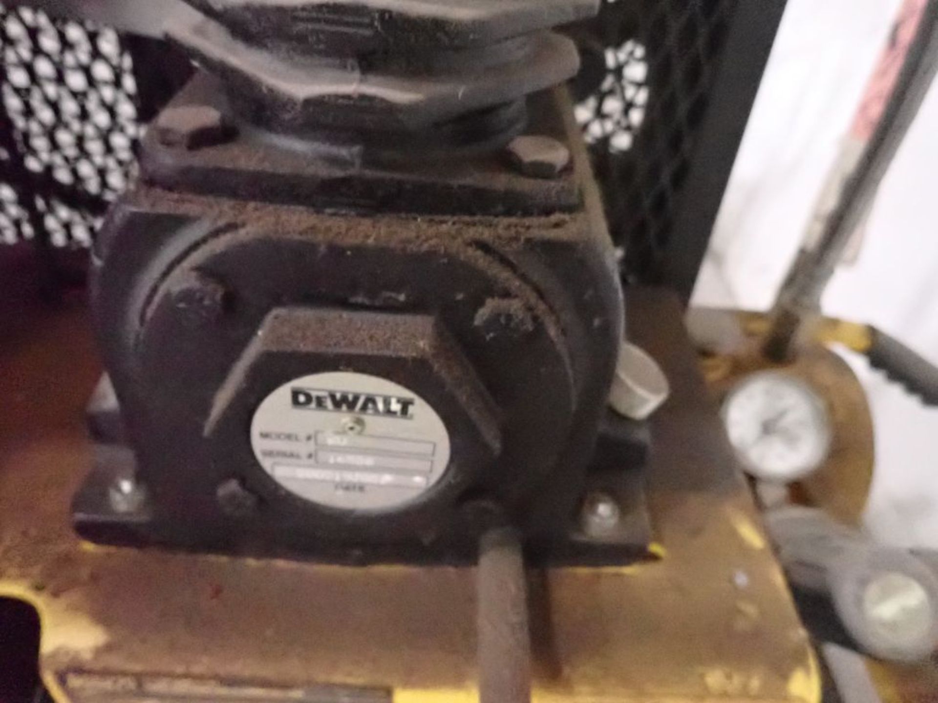 Dewalt Gas Powered Compressor - Image 5 of 8