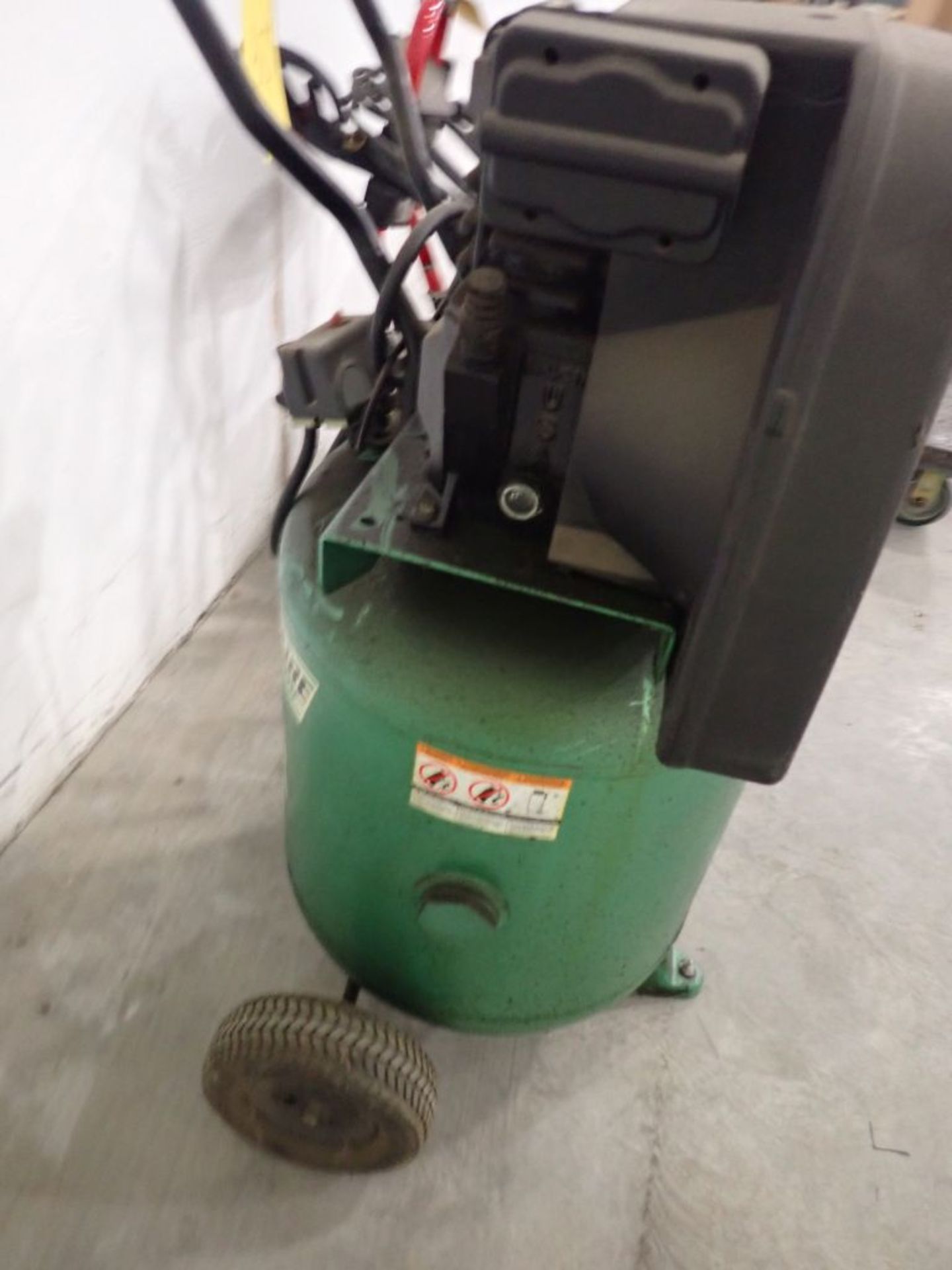 Speedaire Electric Compressor - Image 3 of 8