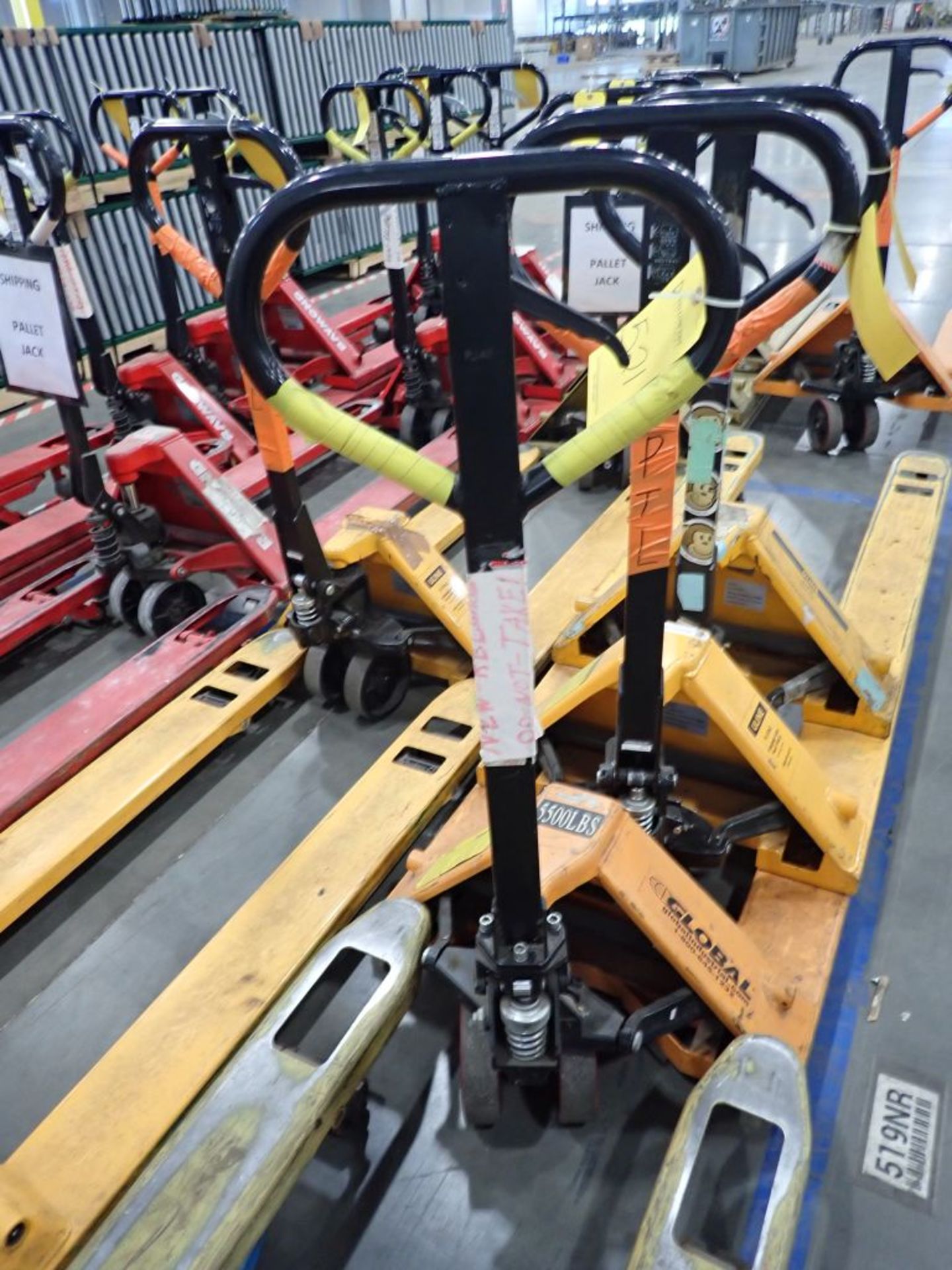 Global Pallet Jack