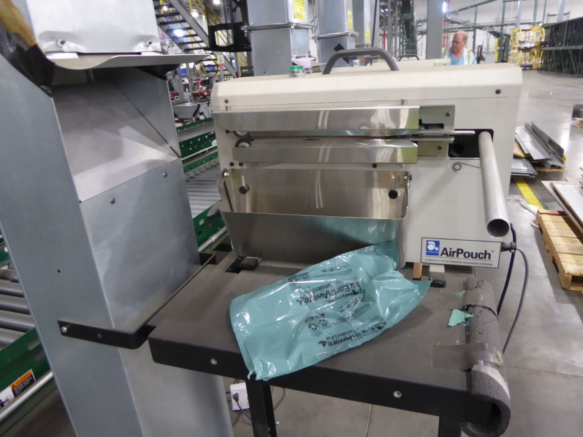 Air Pouch Express 3 Packaging System - Image 3 of 6