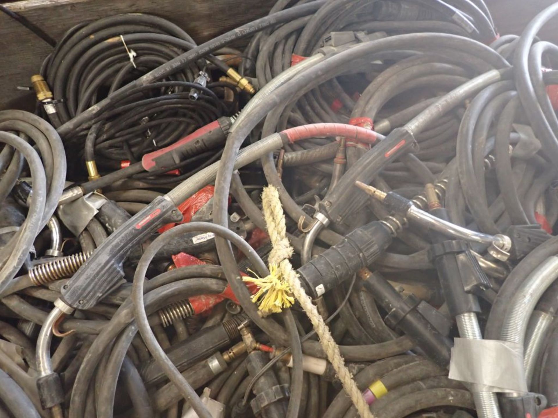 Crate of Welding Leads - Image 7 of 12