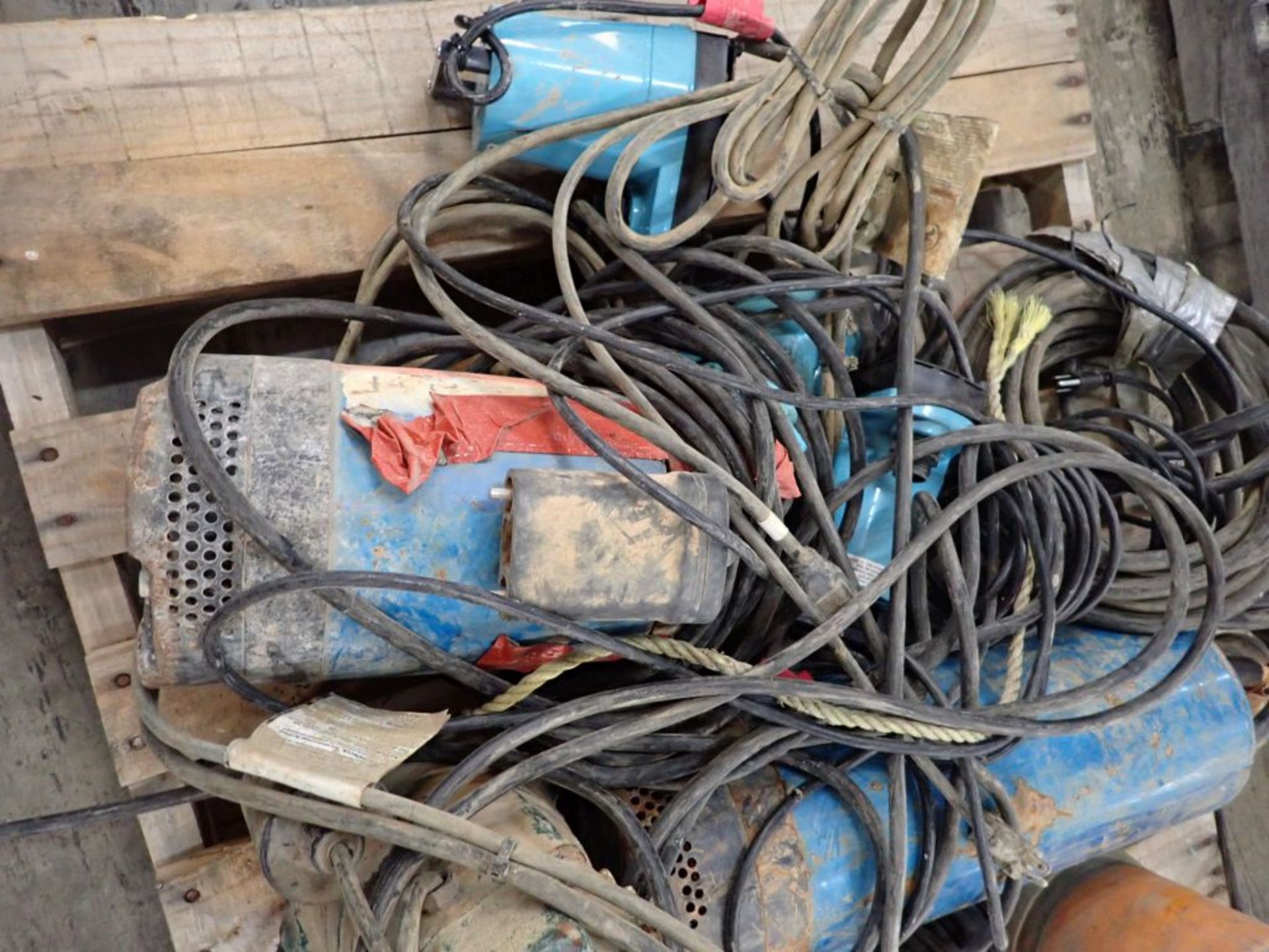 Lot of Assorted Electrical Pumps - Image 17 of 19