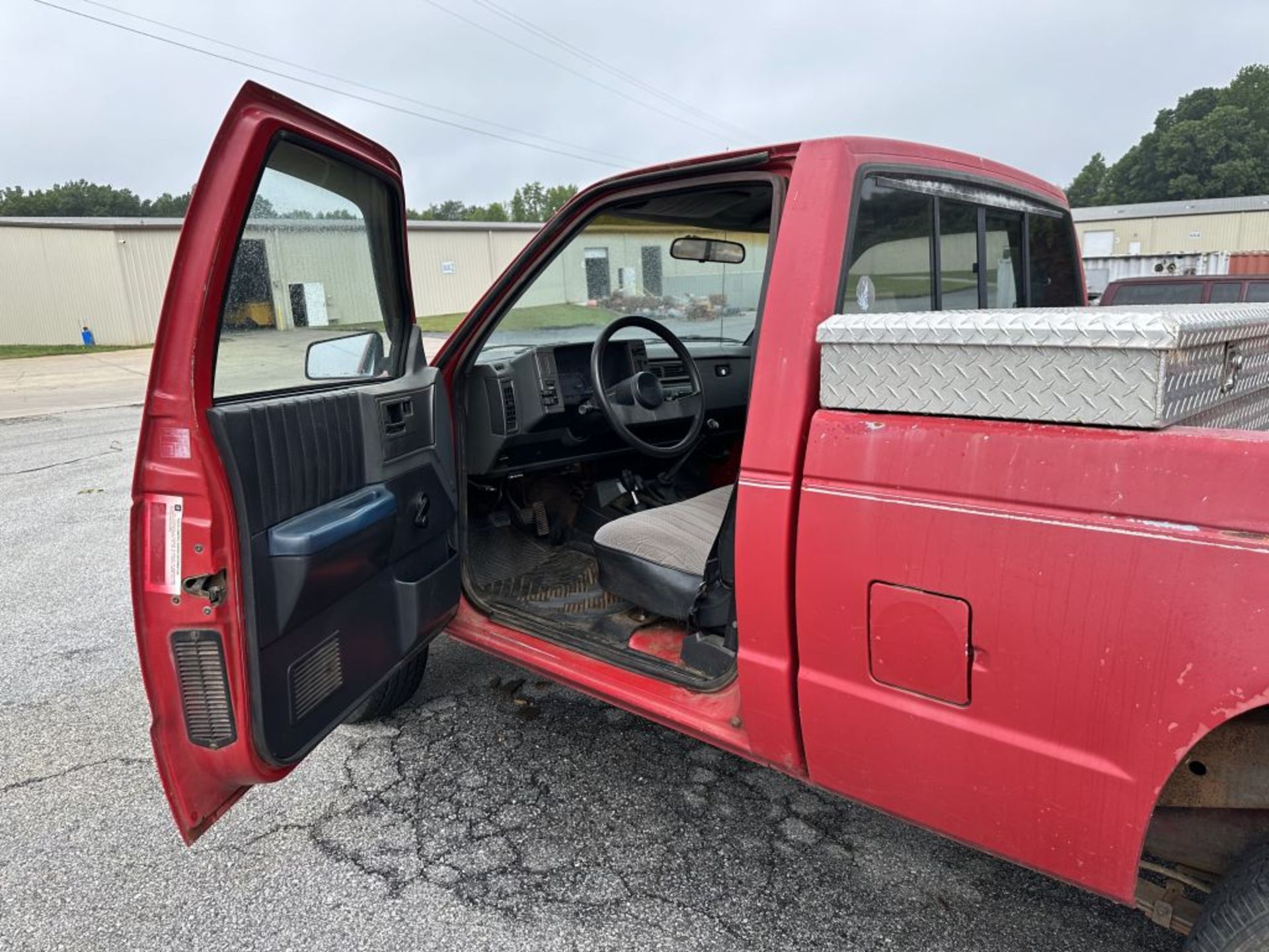 1990 Chevrolet S10 Pickup Truck - Image 5 of 14