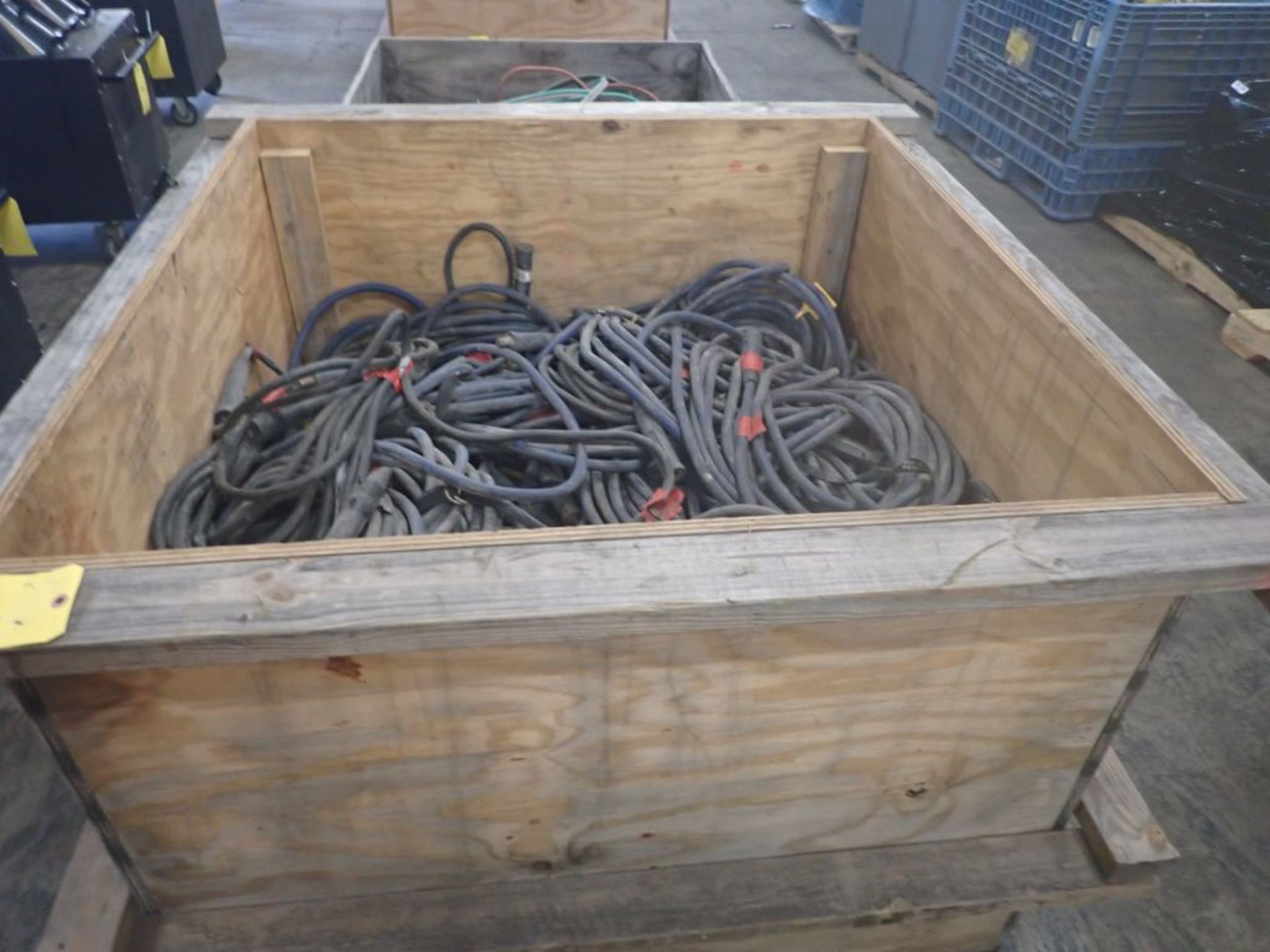 Crate of Welding Leads - Image 4 of 9