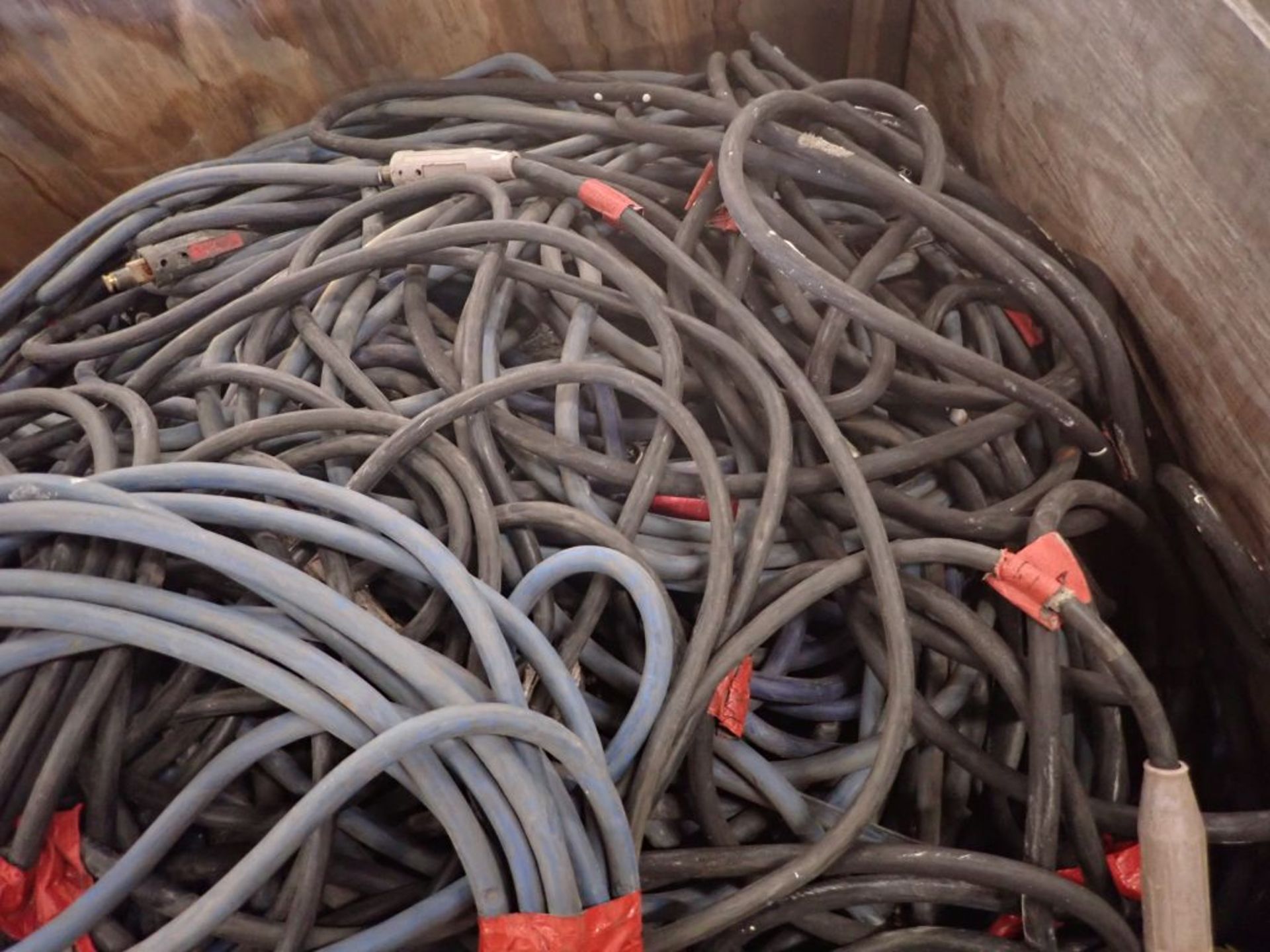 Crate of Welding Leads - Image 4 of 5