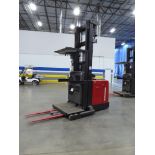 Raymond 5600 Order Picker Forklift