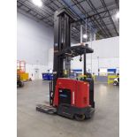 Raymond 7500 Universal Stance Reach Forklift