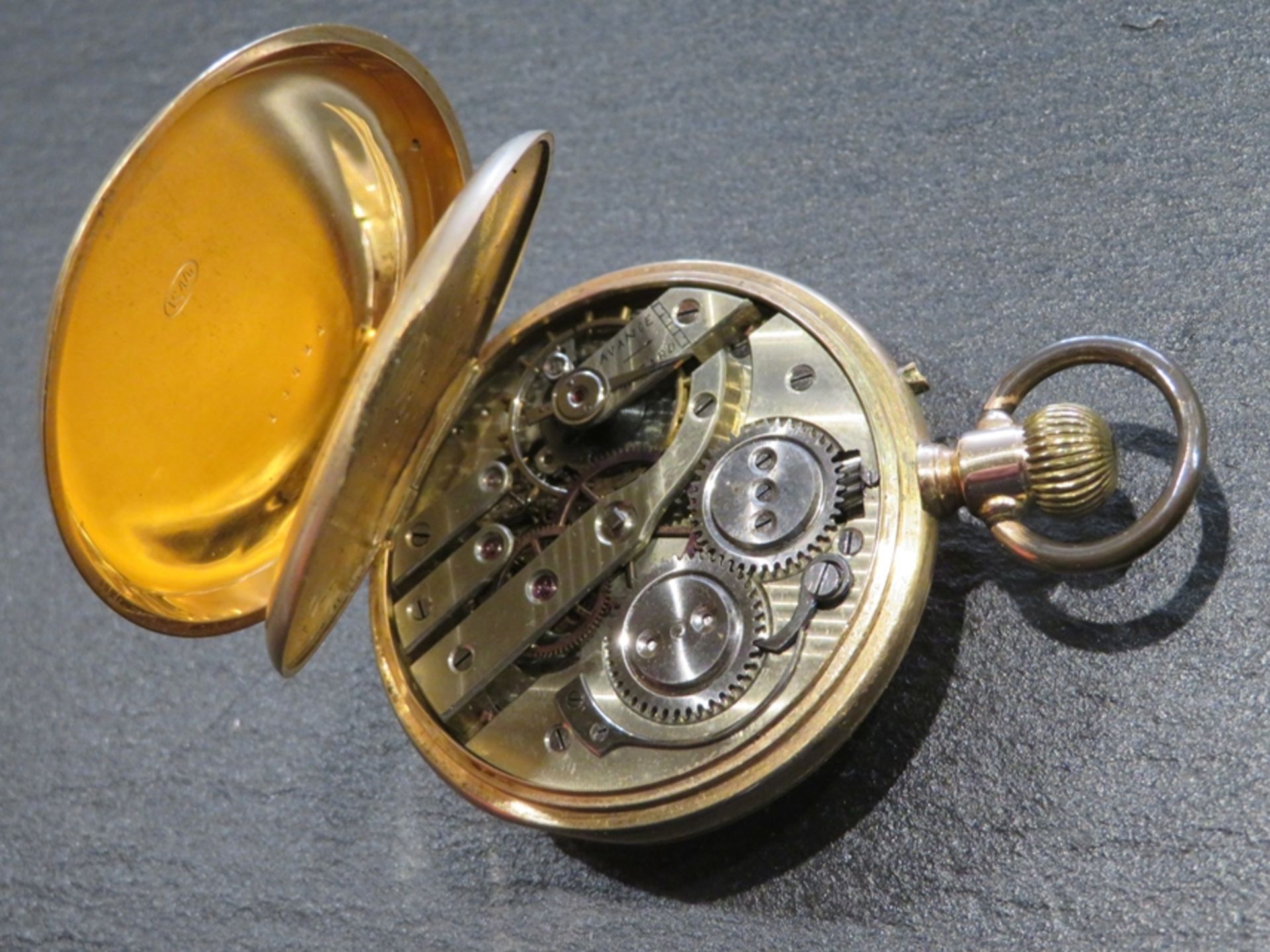 Taschenuhr, um 1900, Gehäuse Gelbgold 585/000, punziert, Innendeckel Metall, 68 g, Kronenaufzug, We - Bild 3 aus 3