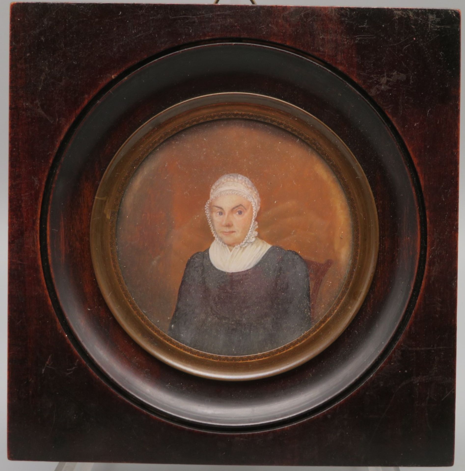 Miniatur, um 1800, "Damenporträt", Gouache, Holzrahmen, 14,5 x 14,5 cm.