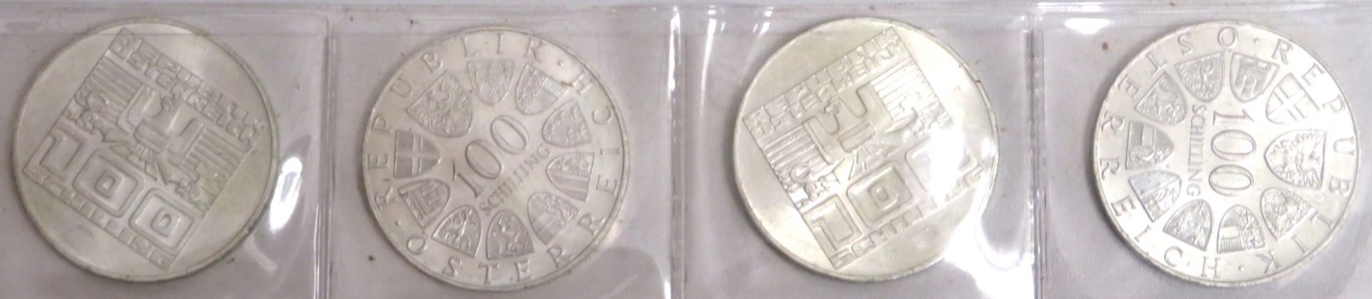 4 Silbermünzen, Österreich, 100 Schilling, 1975/1976, Silber 640/000, je 24 g, Feinsilber zus. 61 g