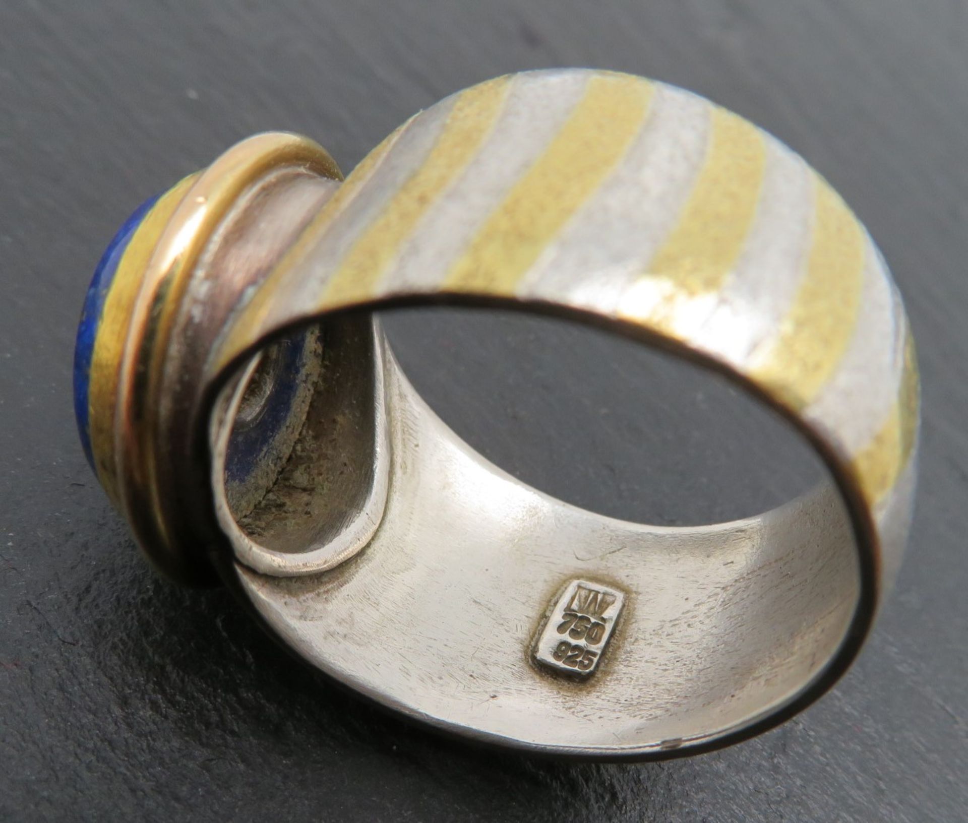 Außergewöhnlicher Designer Ring, Goldschmiede Winsauer/Überlingen, Schauseite besetzt mit konkaver - Image 3 of 3