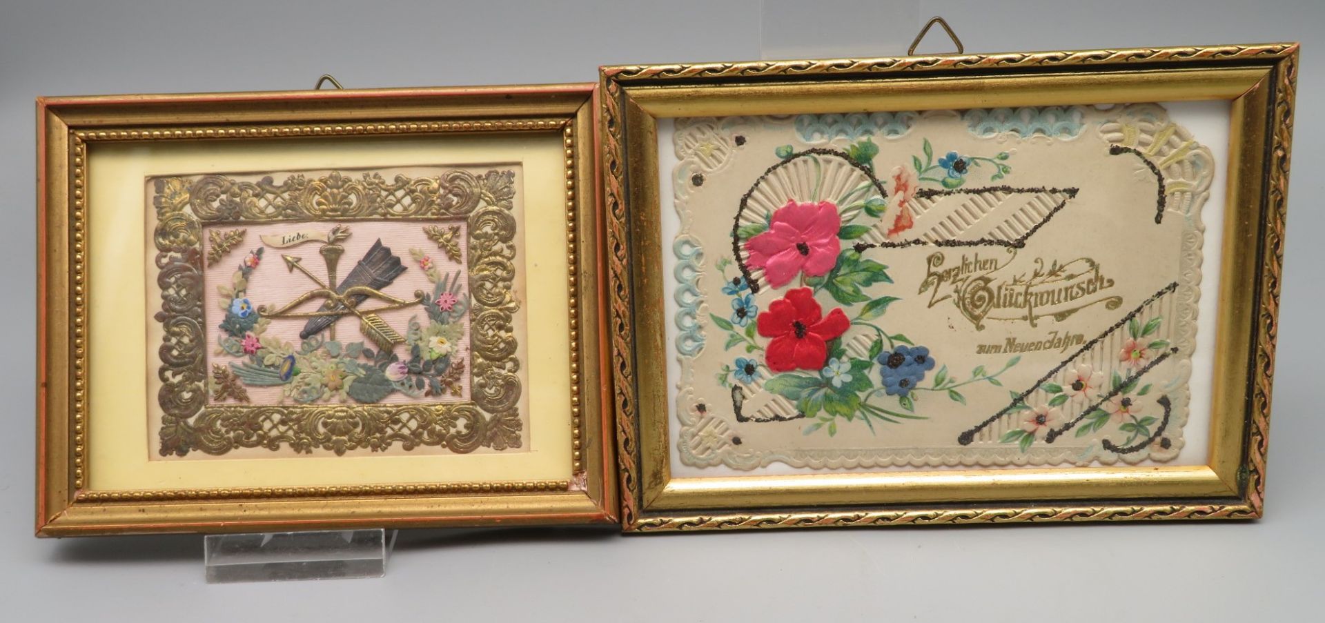 2 Papierbildchen, 19. Jahrhundert, 10 x 13,5/10,5 x 14,5 cm.