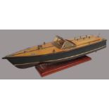 Modell-Motorboot, Schweiz, 1. Hälfte 20. Jahrhundert, Holz, 11 x 50 x 15 cm.